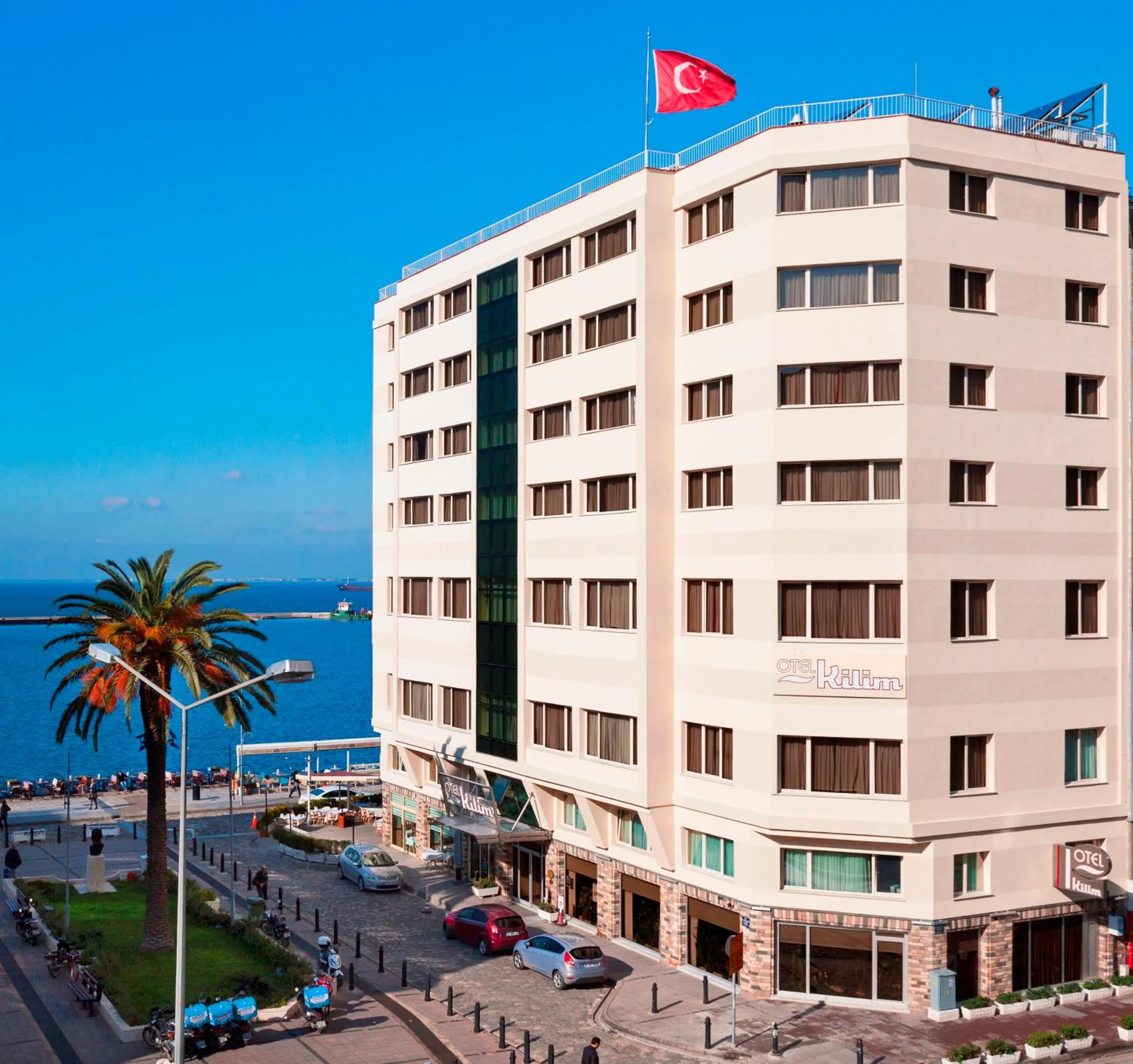 Restaurant/places to eat in Kilim Hotel Izmir