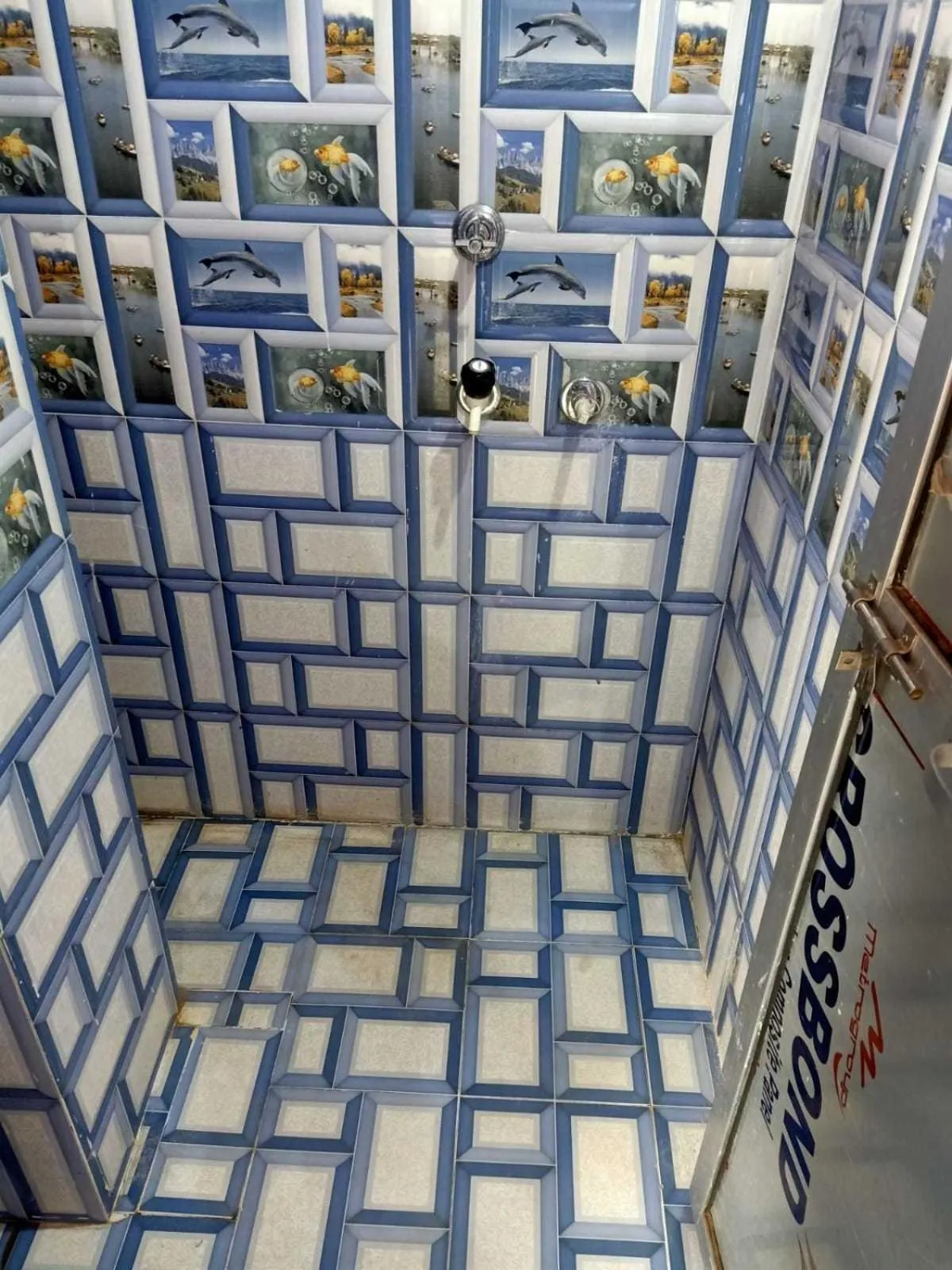 Facade/entrance in HOTEL O PRIYAL INn