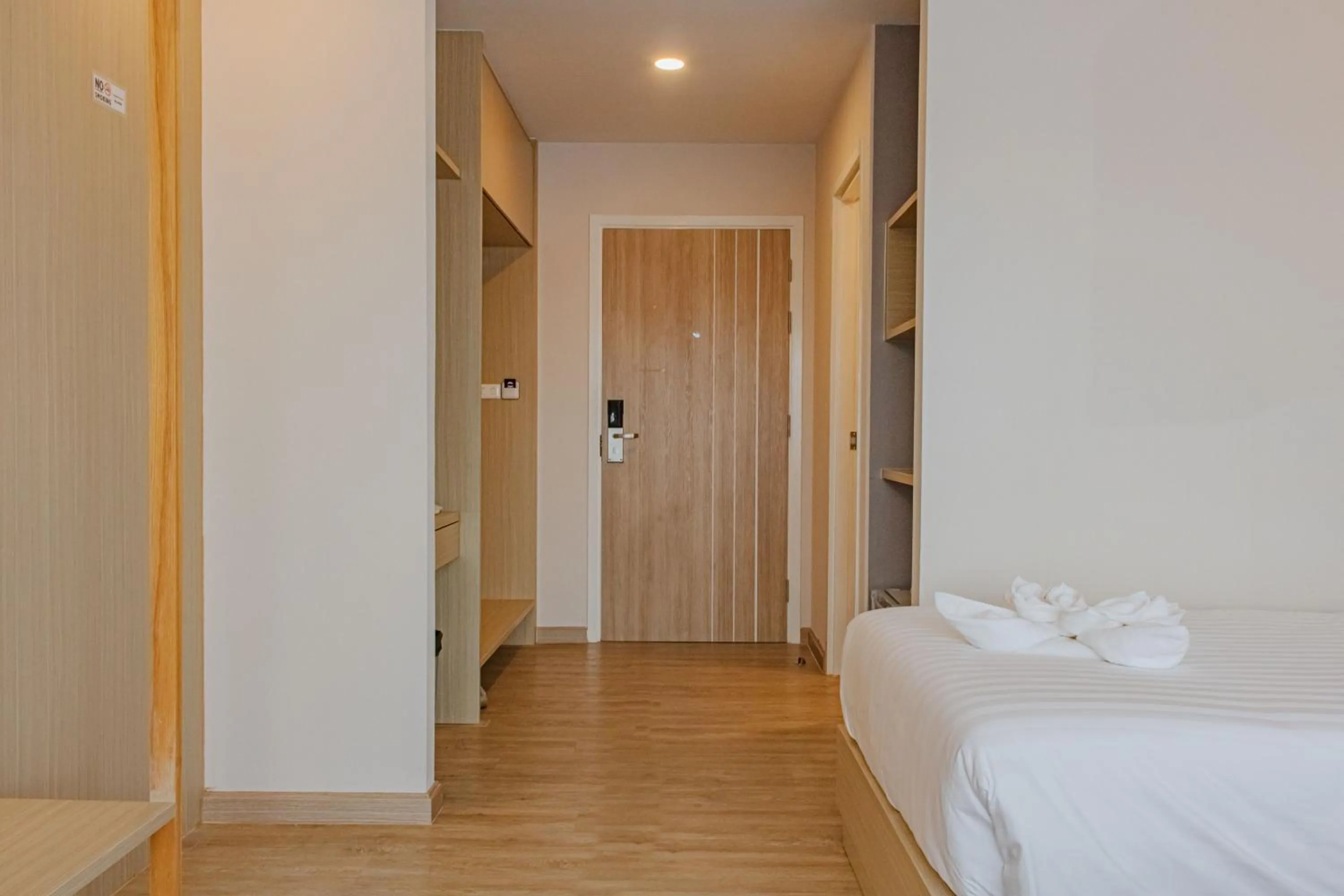 View (from property/room), Bed in ONE Hotel