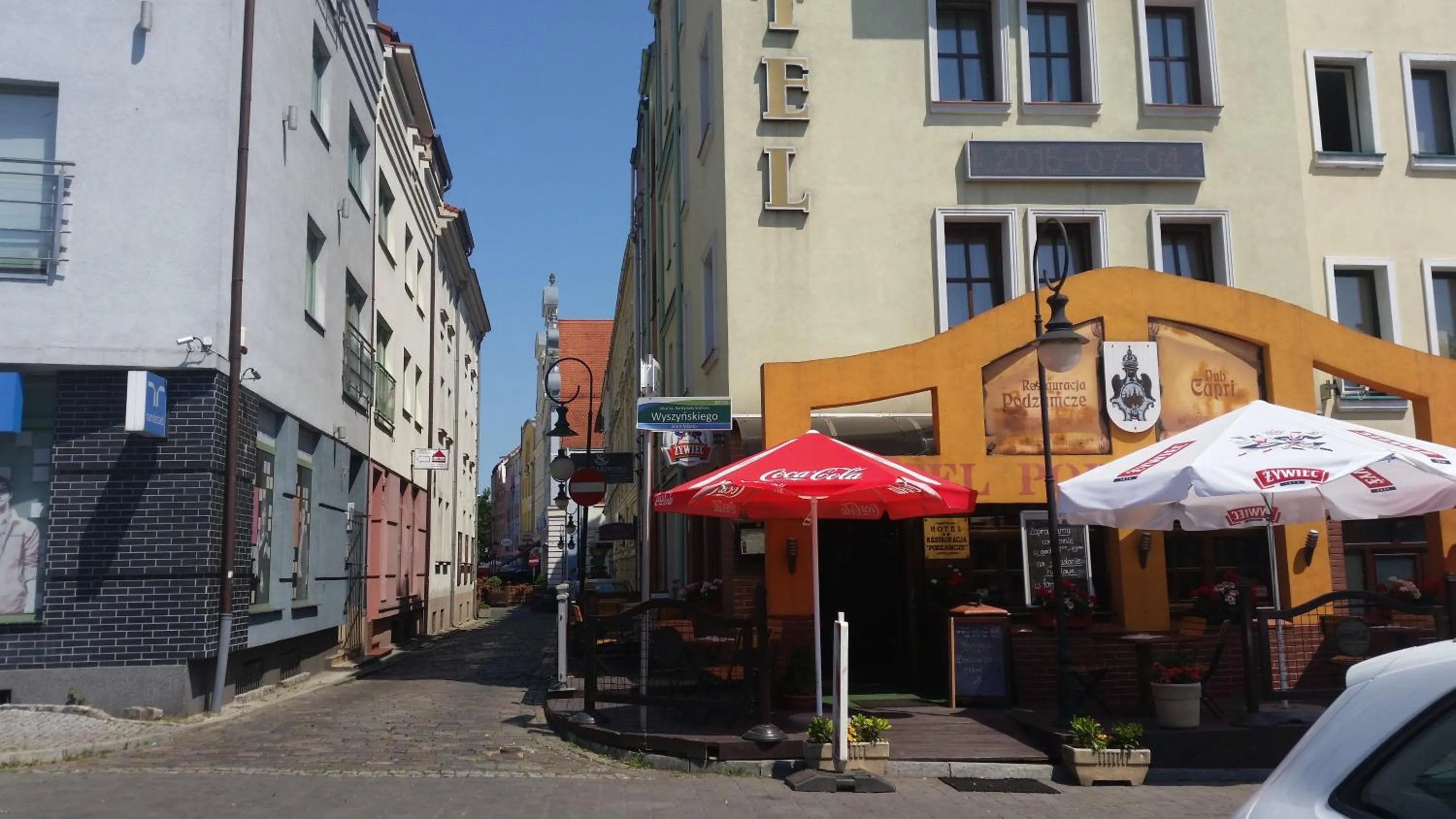 Property building in Hotel Restauracja Podzamcze