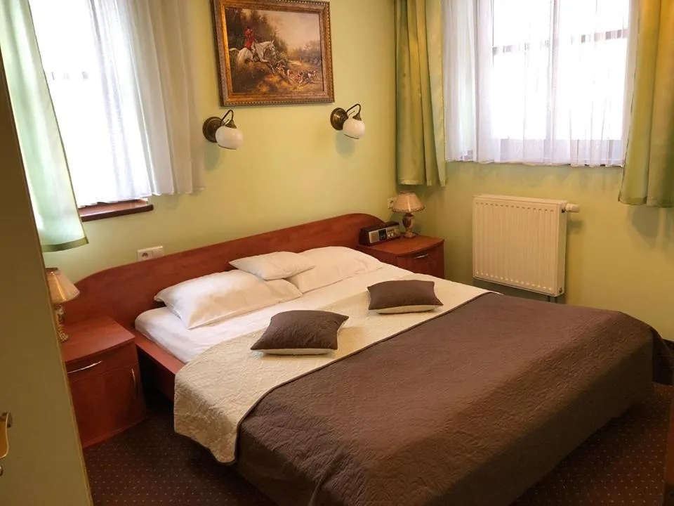 Hotel Restauracja Podzamcze