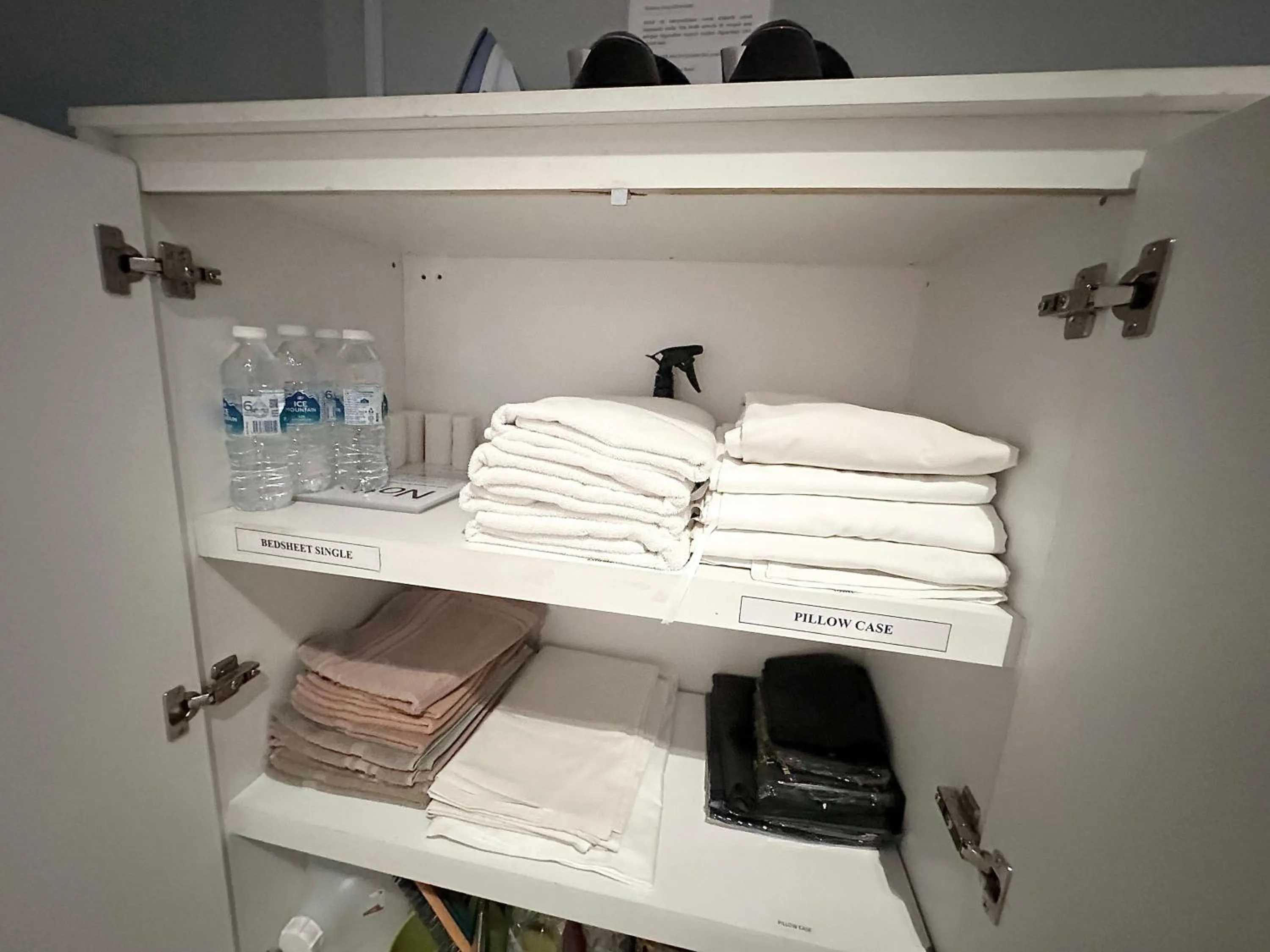 Drinks in # Hashtag Hotel - Self Check in