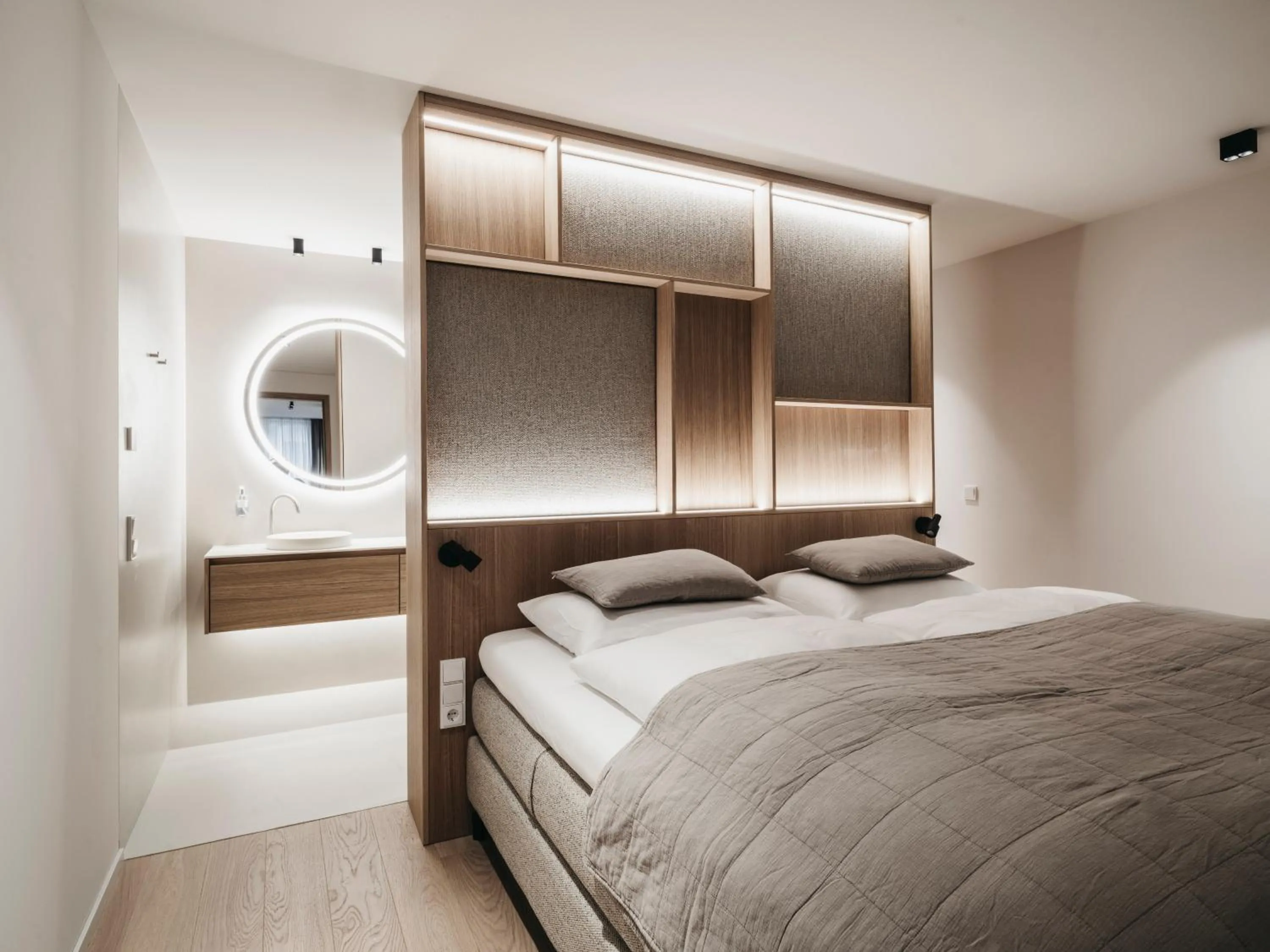 Bed in Haven Mountain Retreat