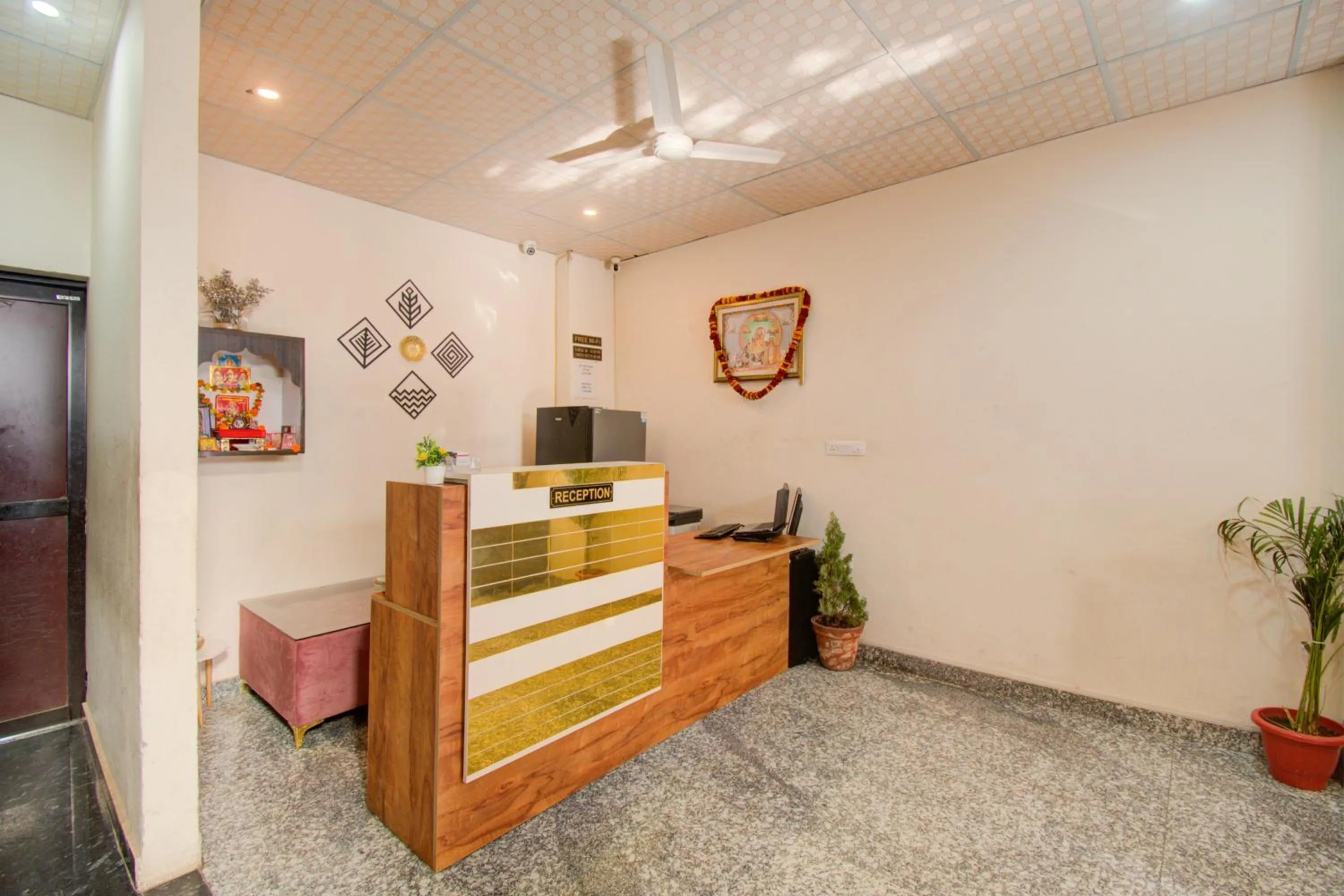 Lobby or reception in Hotel Bhagwati Palace