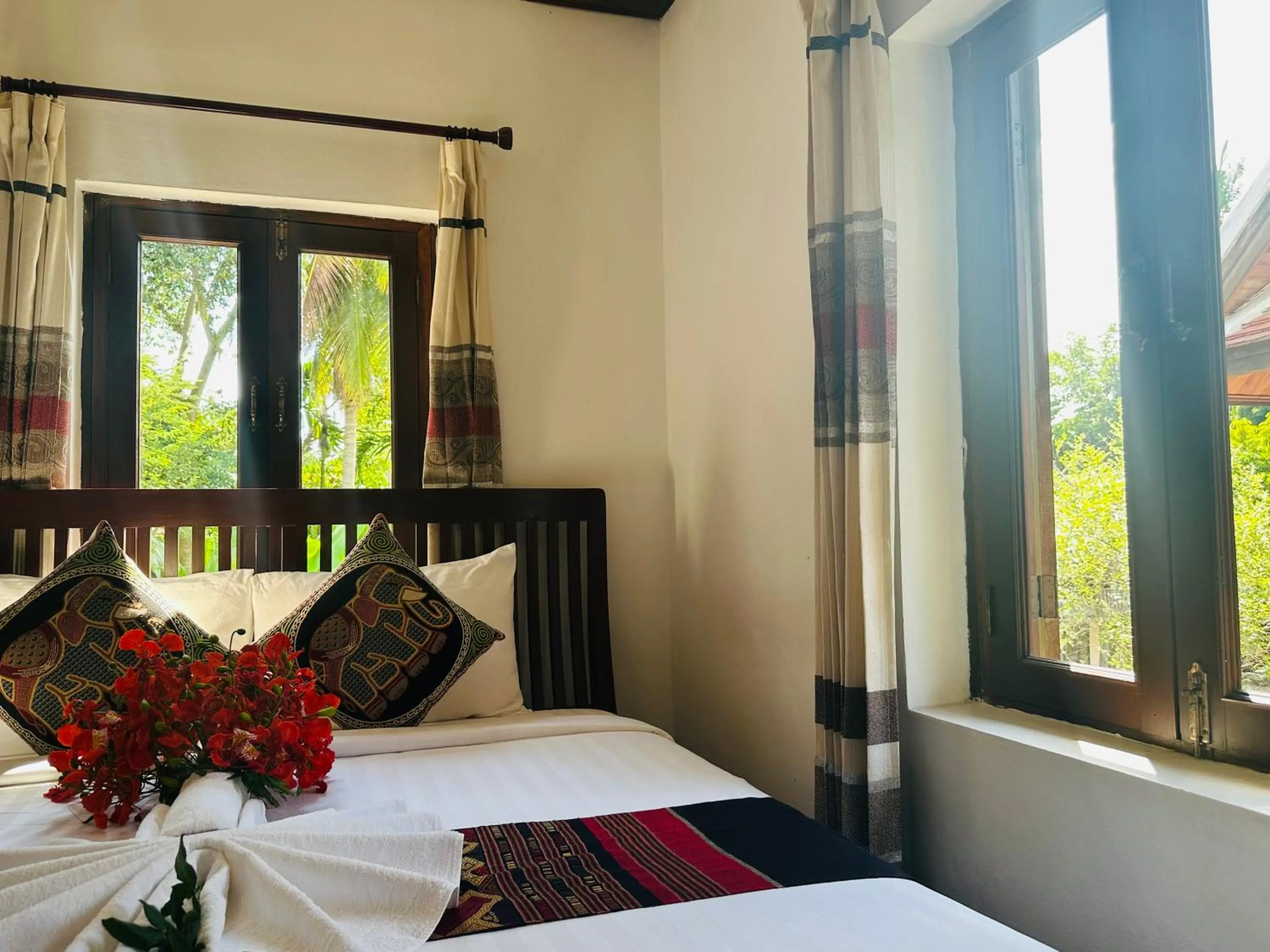 Bed in Thatsaphone Hotel