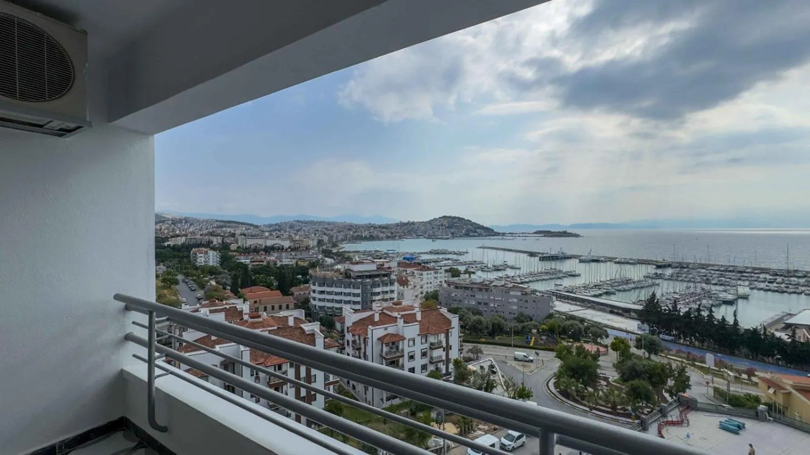 Property building in Suhan Seaport Hotel