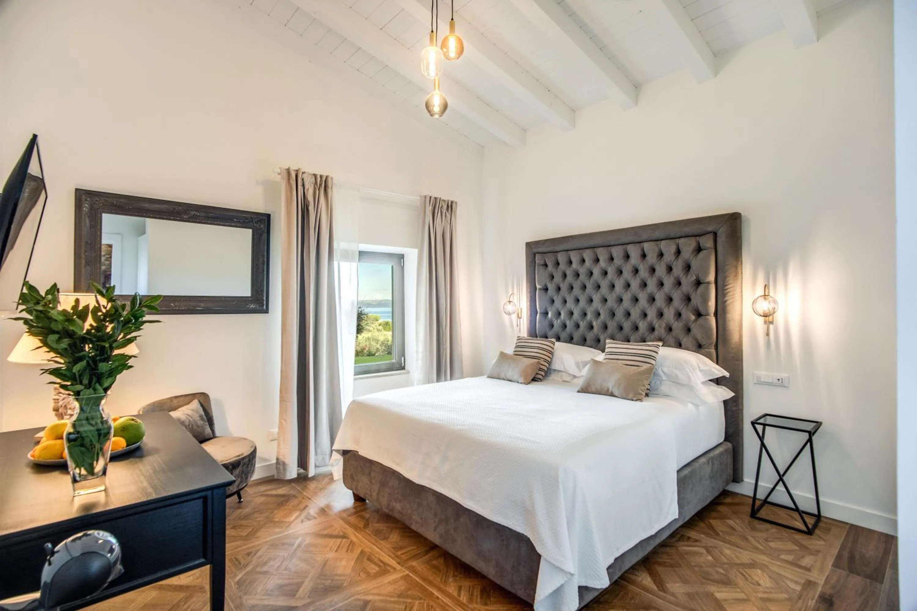 Bed in Vigna Caio Relais & Spa