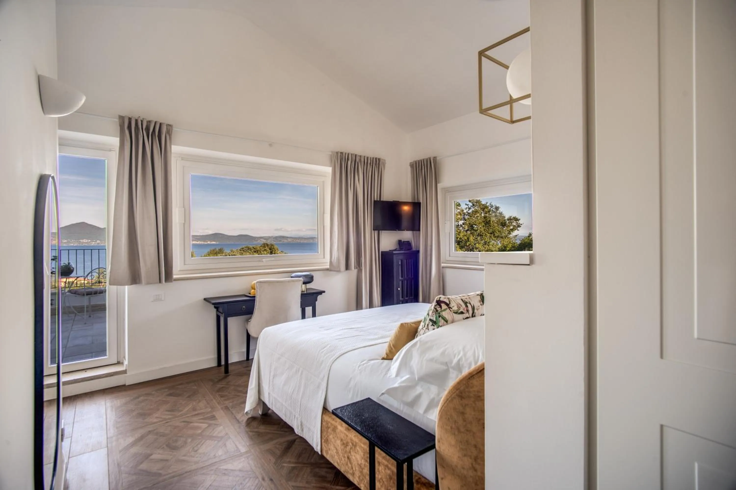 Bed in Vigna Caio Relais & Spa