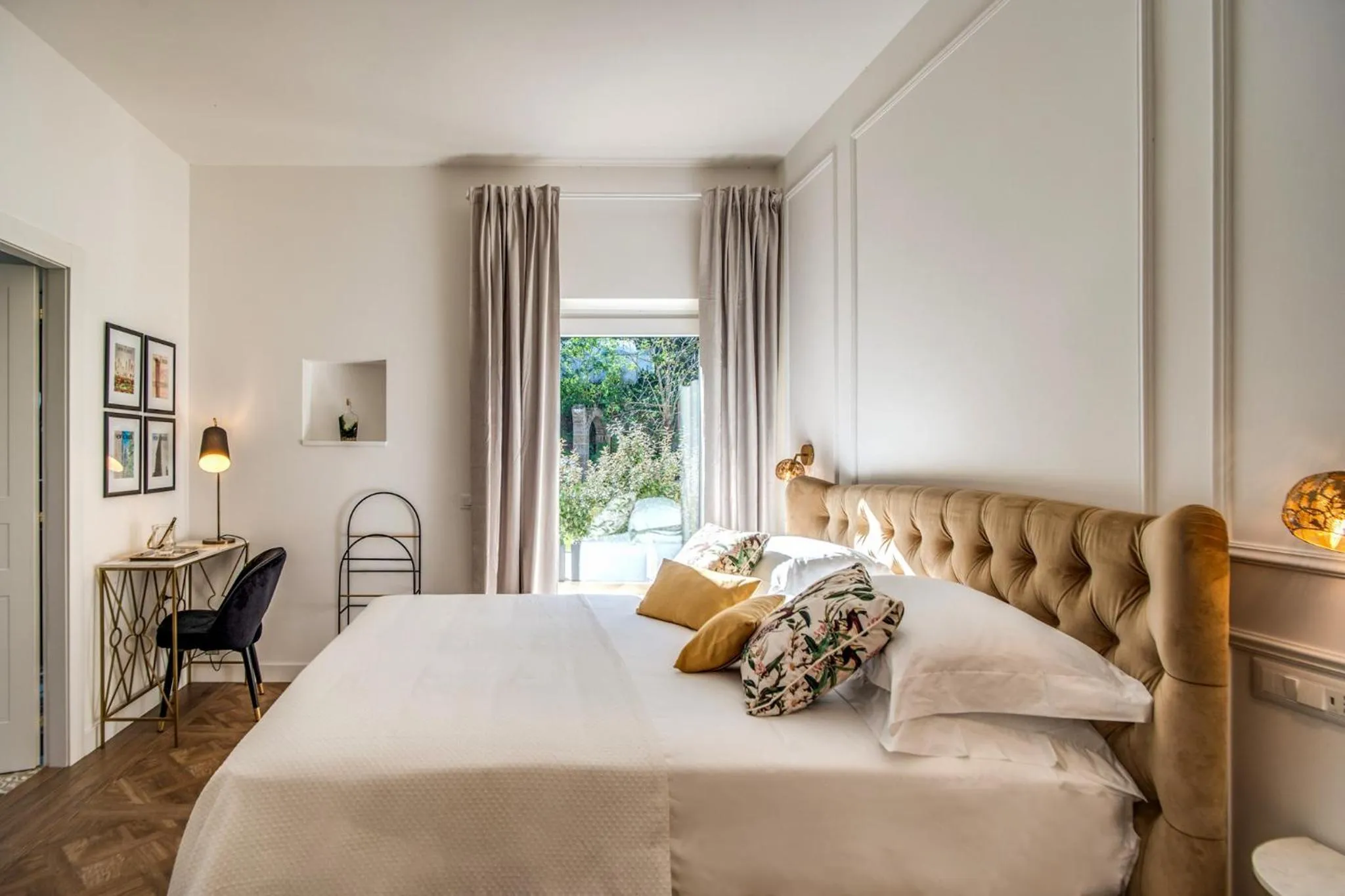 Bed in Vigna Caio Relais & Spa