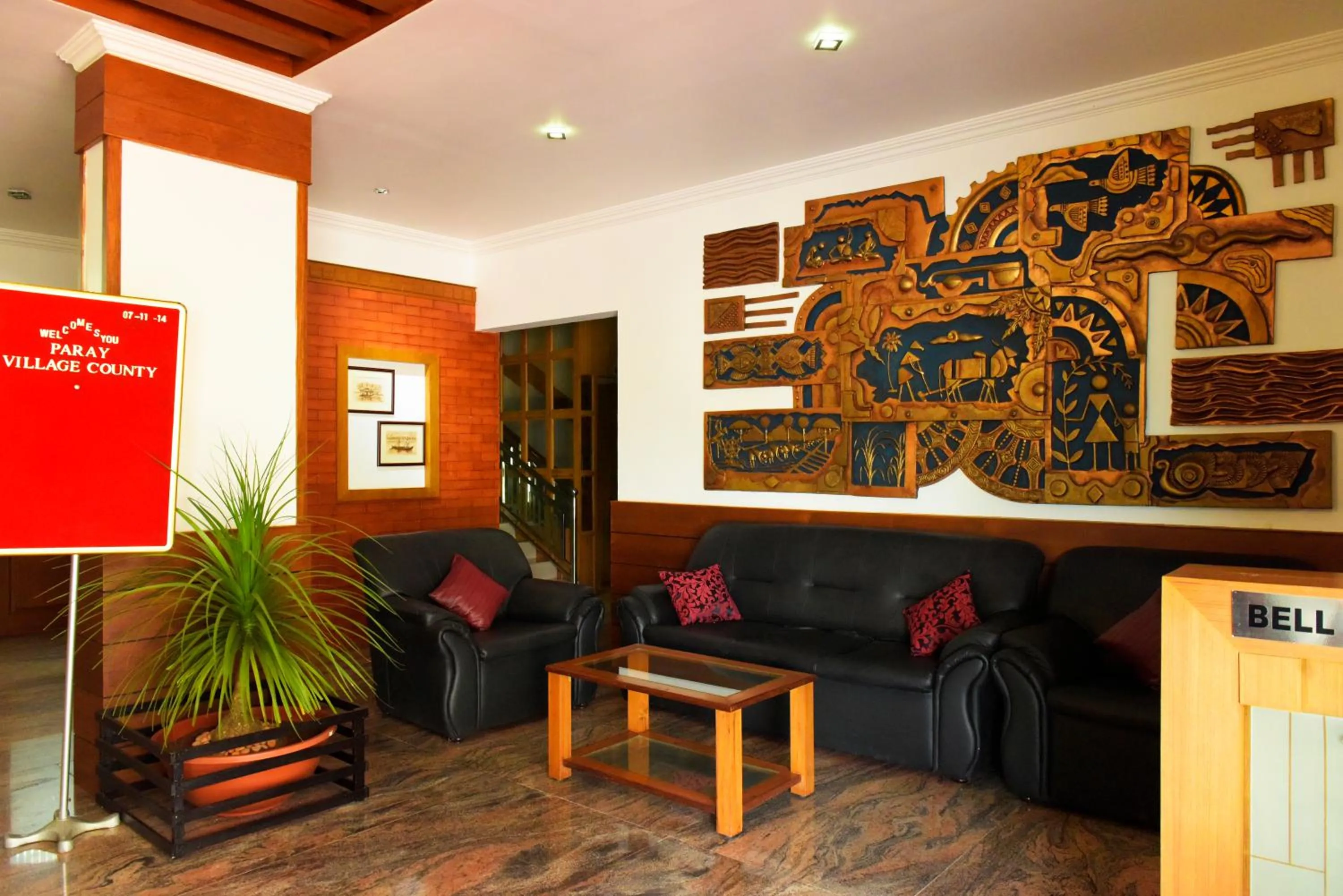 Paray Village County