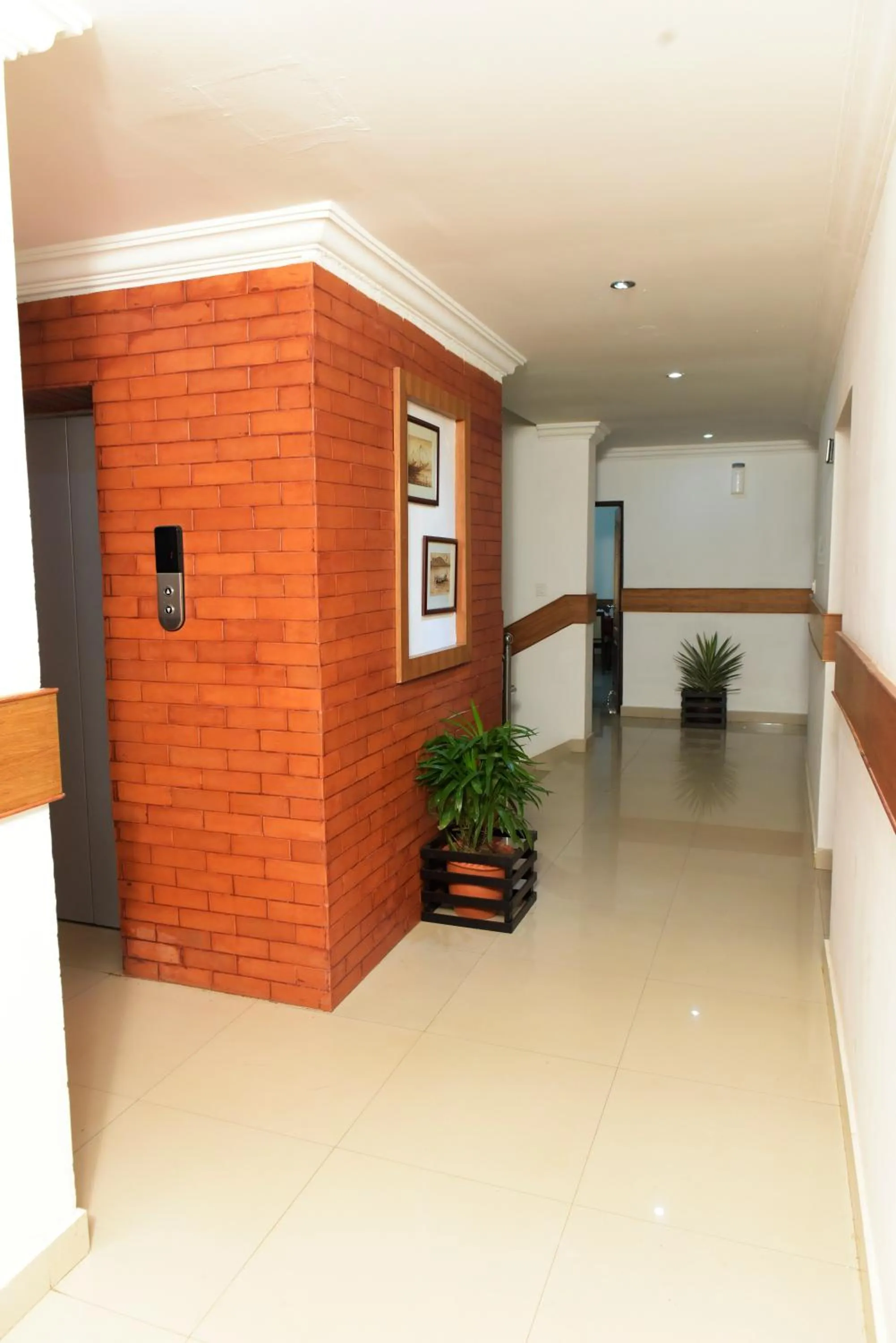 Paray Village County