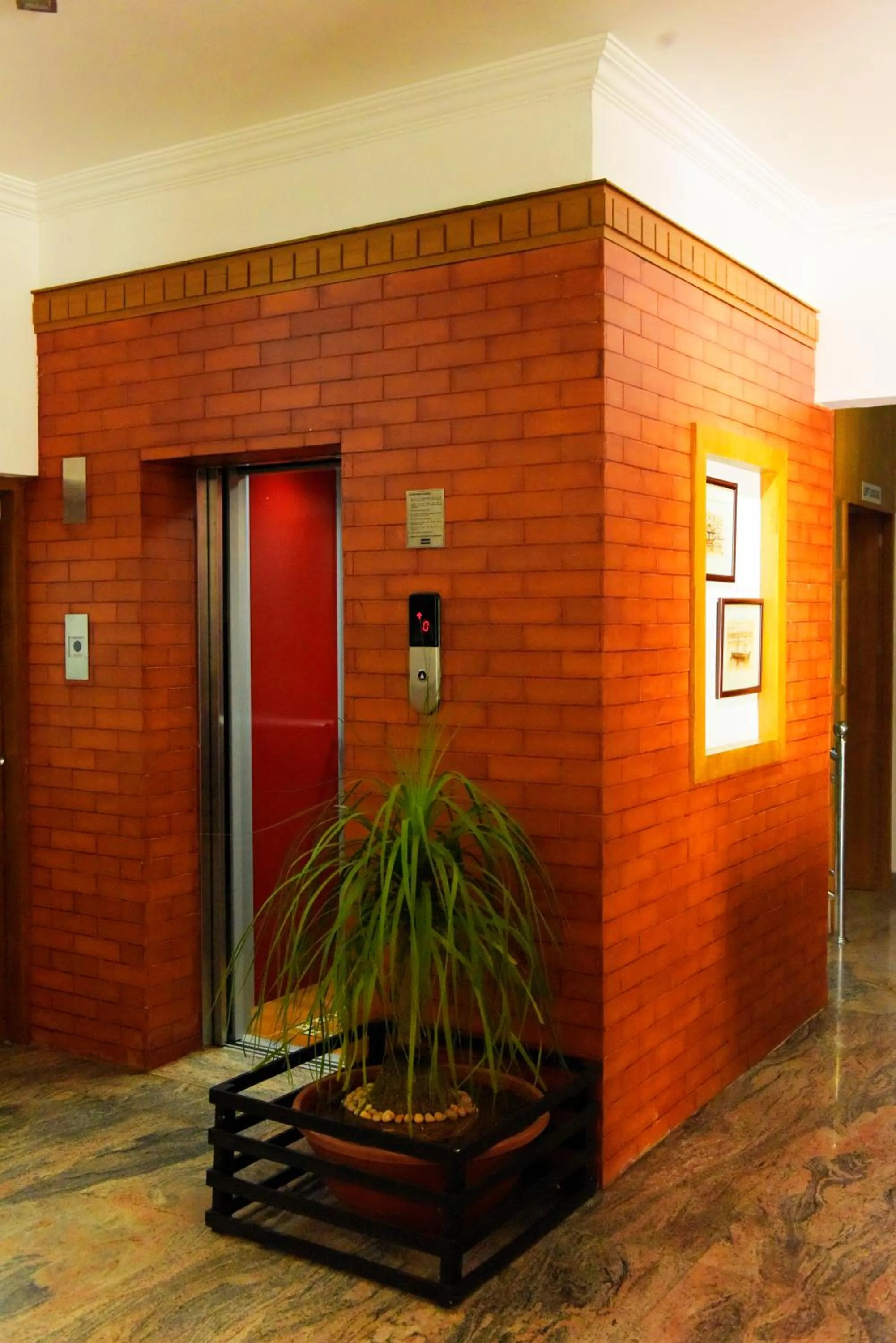 Paray Village County