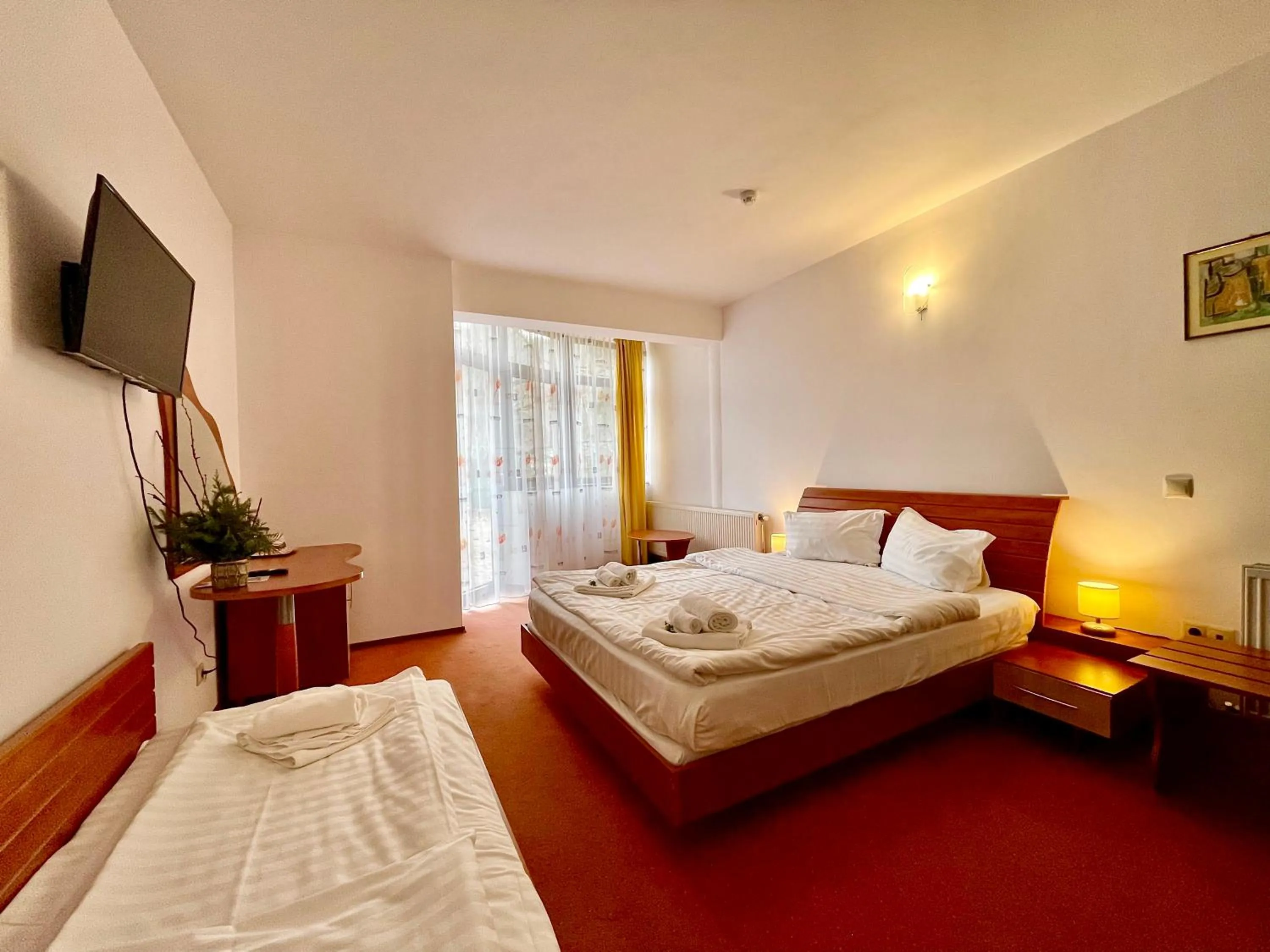 Photo of the whole room in Vila Condor