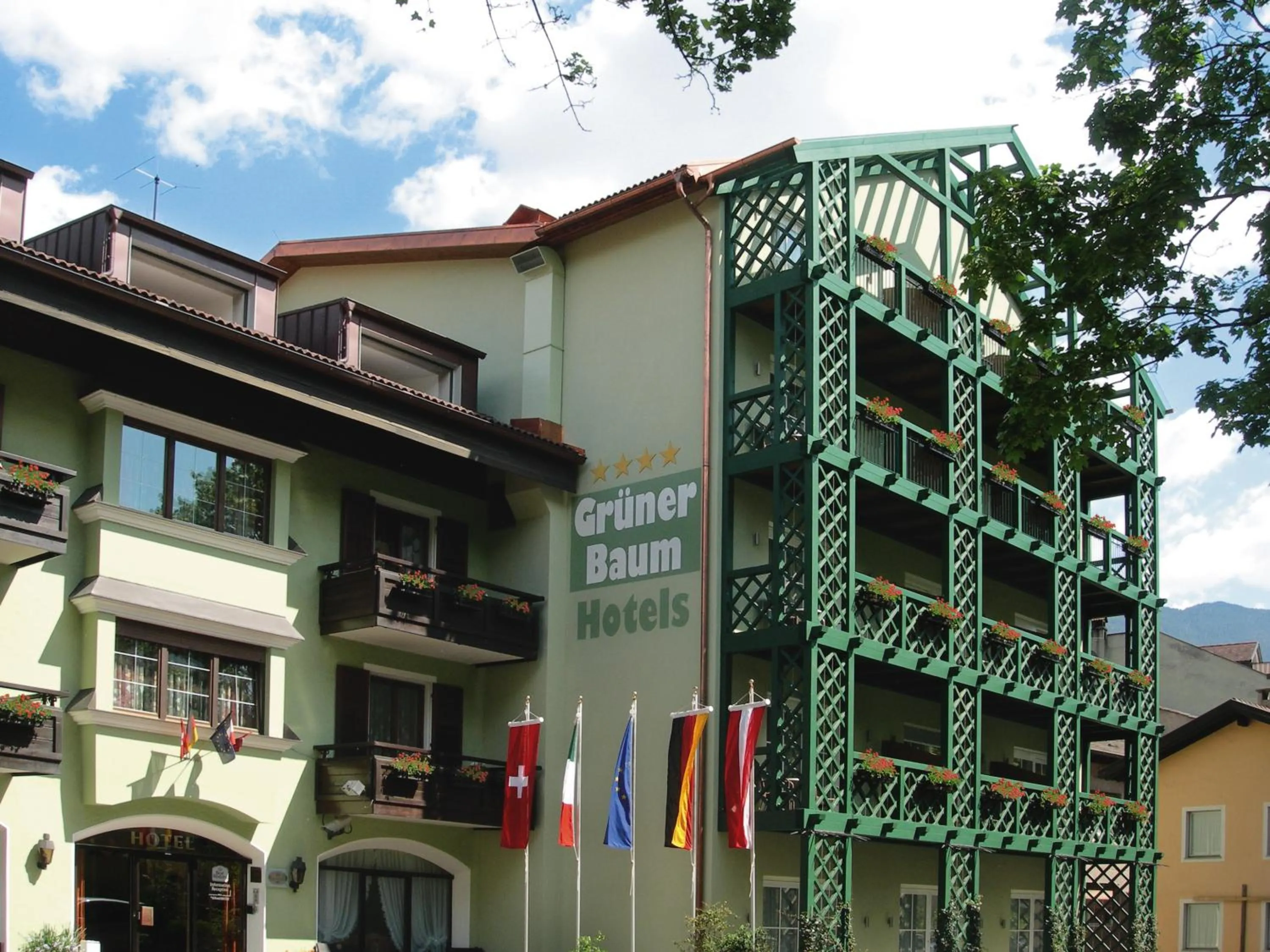 Facade/entrance in Hotel Grüner Baum