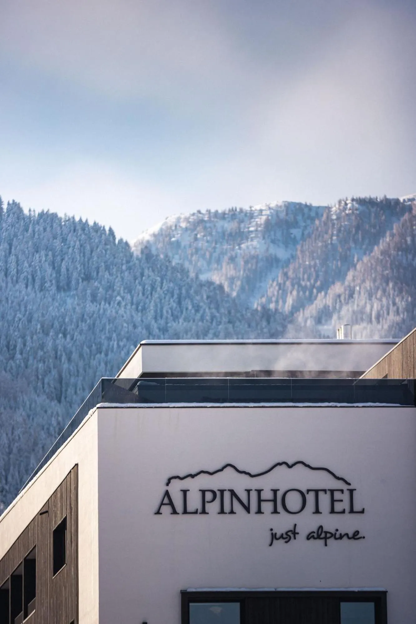 Property logo or sign in Alpinhotel Keil
