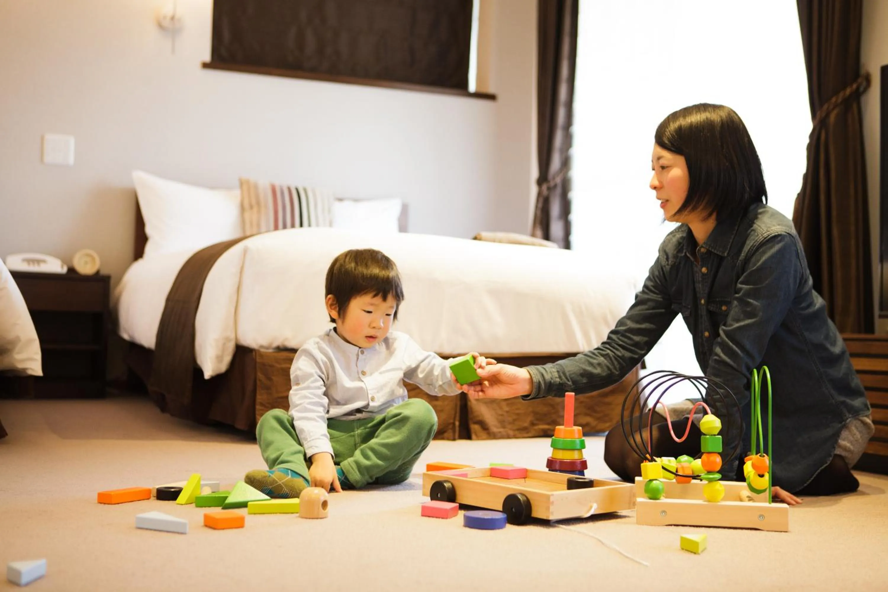 young children in Hotel Grand Vert Kyu Karuizawa