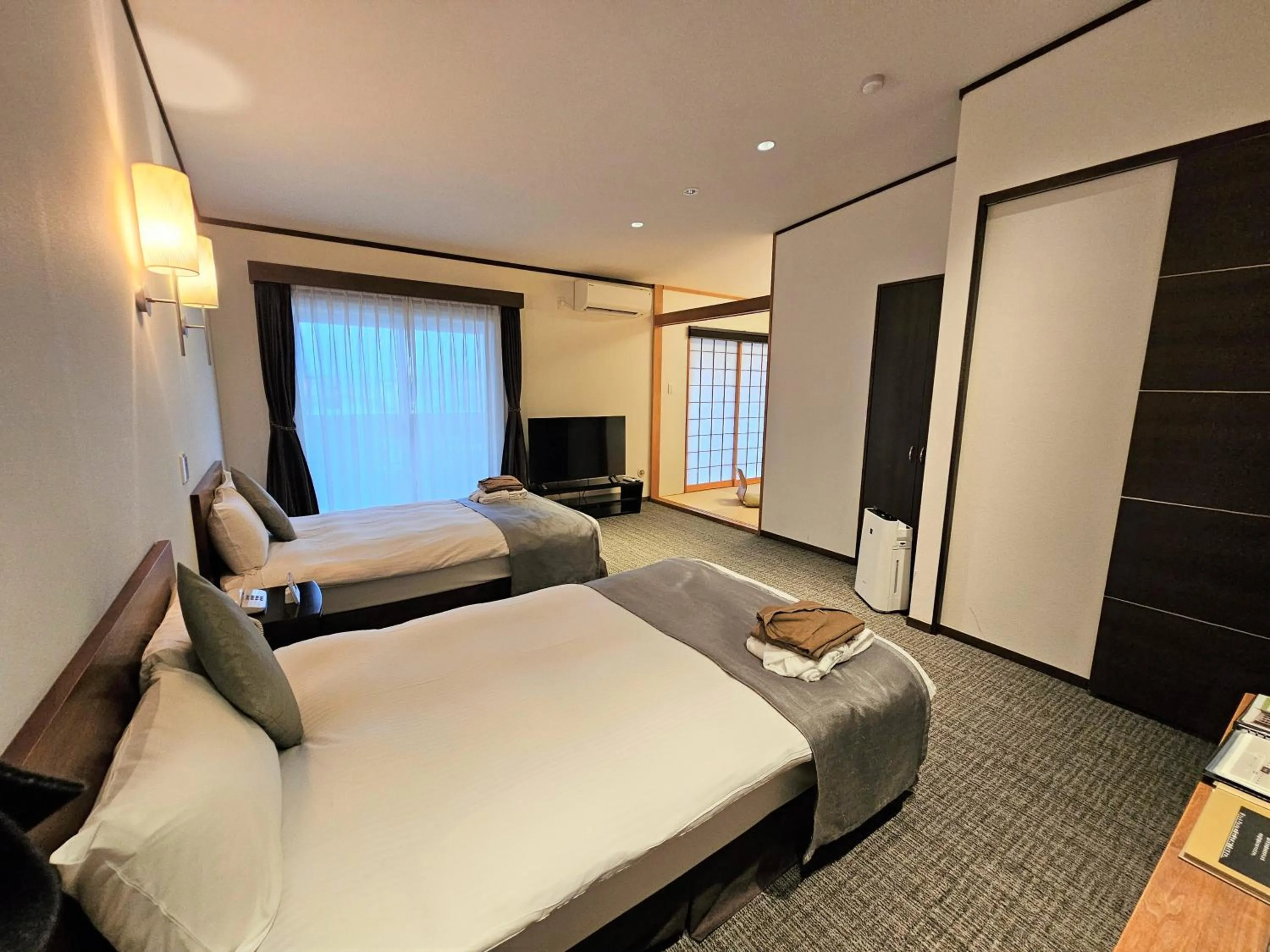 Photo of the whole room, Bed in Hotel Grand Vert Kyu Karuizawa