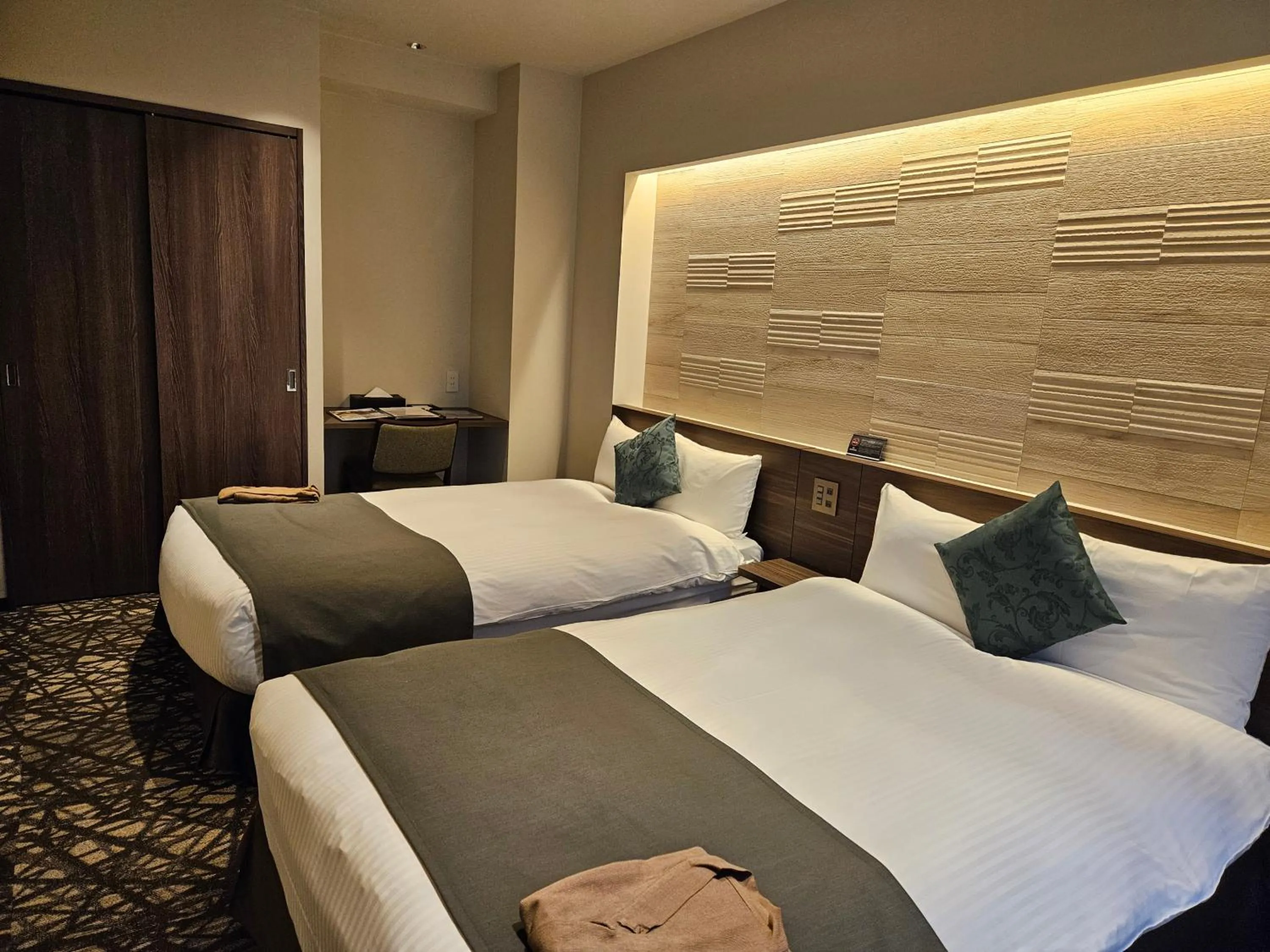 Photo of the whole room, Bed in Hotel Grand Vert Kyu Karuizawa