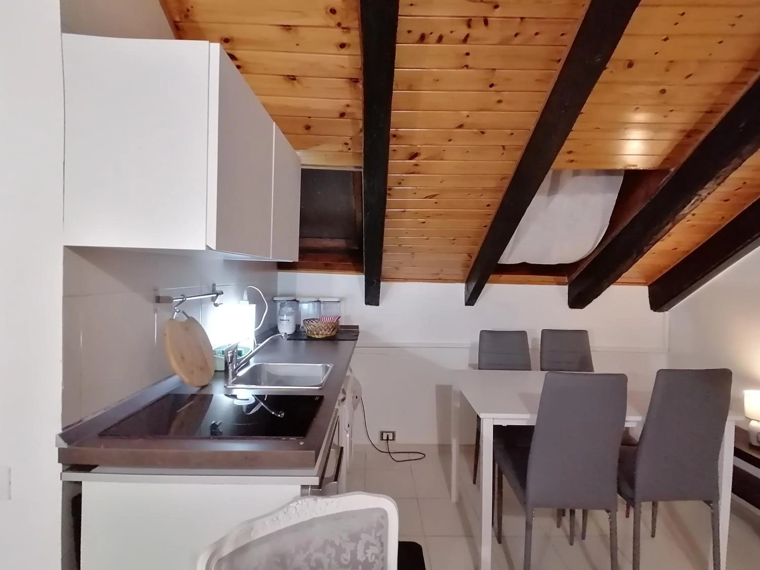 Kitchen or kitchenette in Mercanti Attic Version