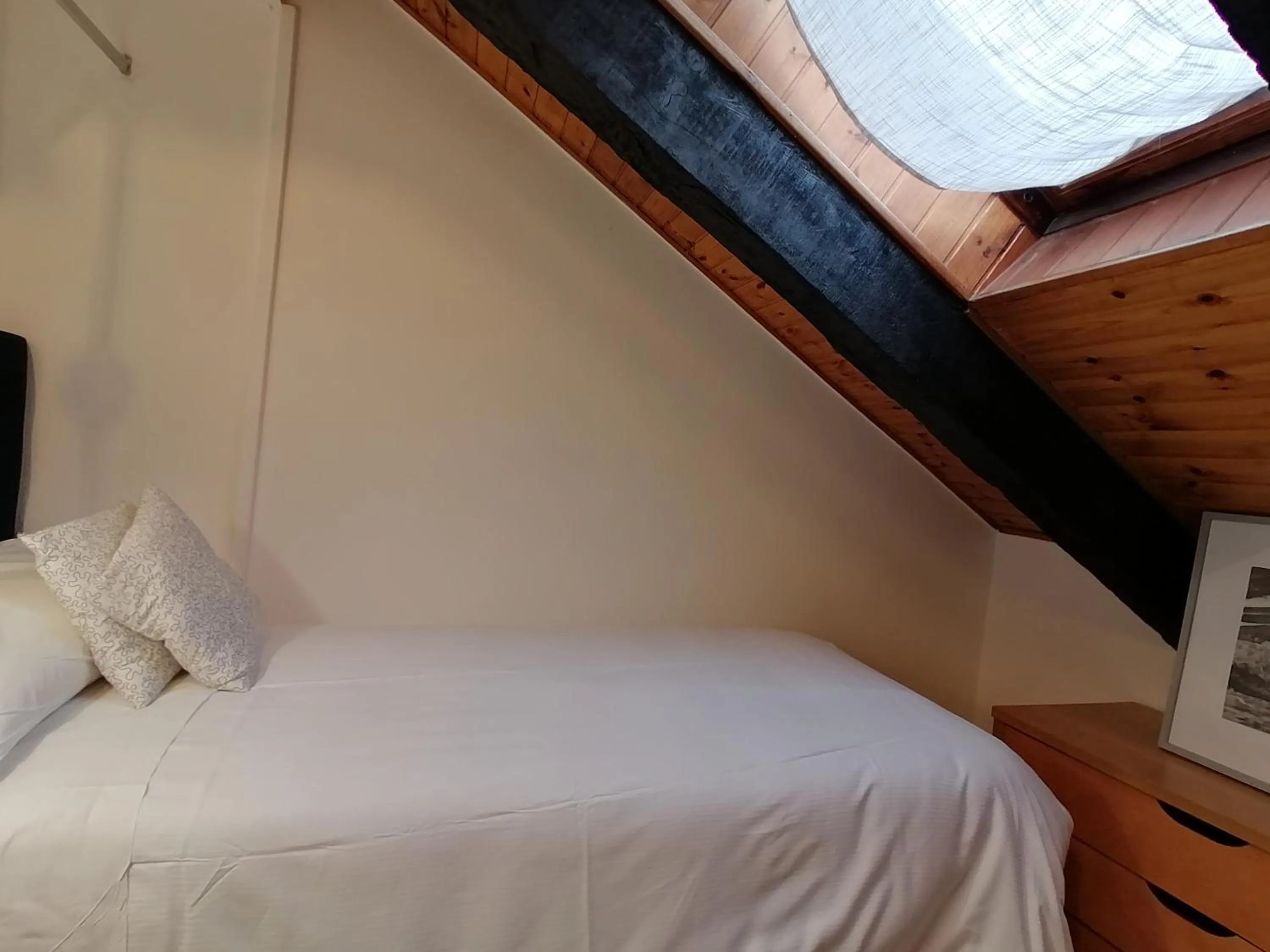 Bed in Mercanti Attic Version