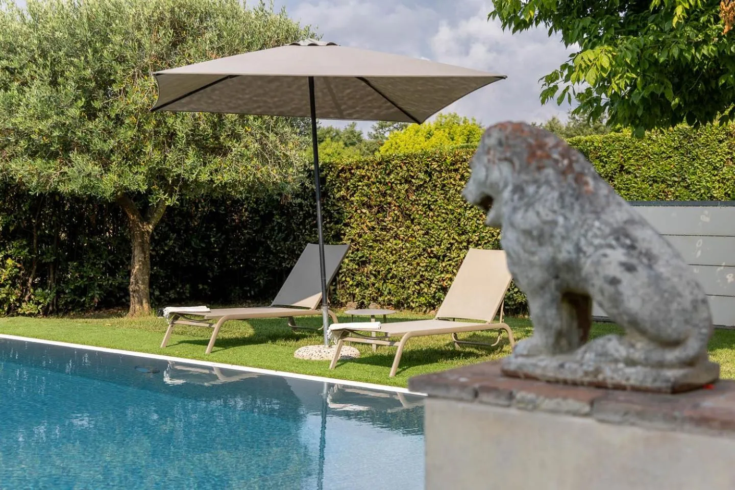 Swimming pool in B&B Ninfeo dell' Arancera