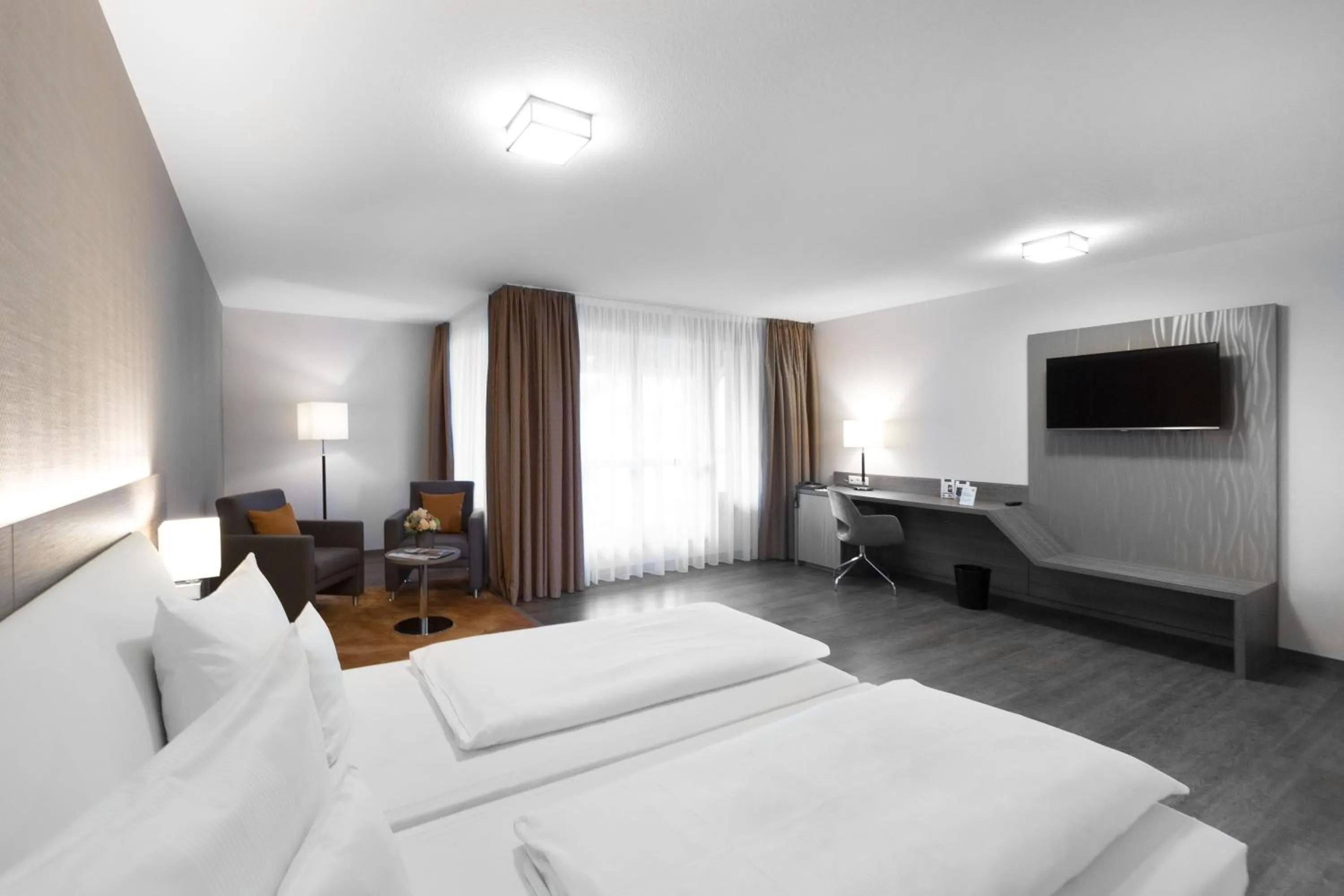 Photo of the whole room, Bed in HerzogsPark Apartments mit oder ohne Küche