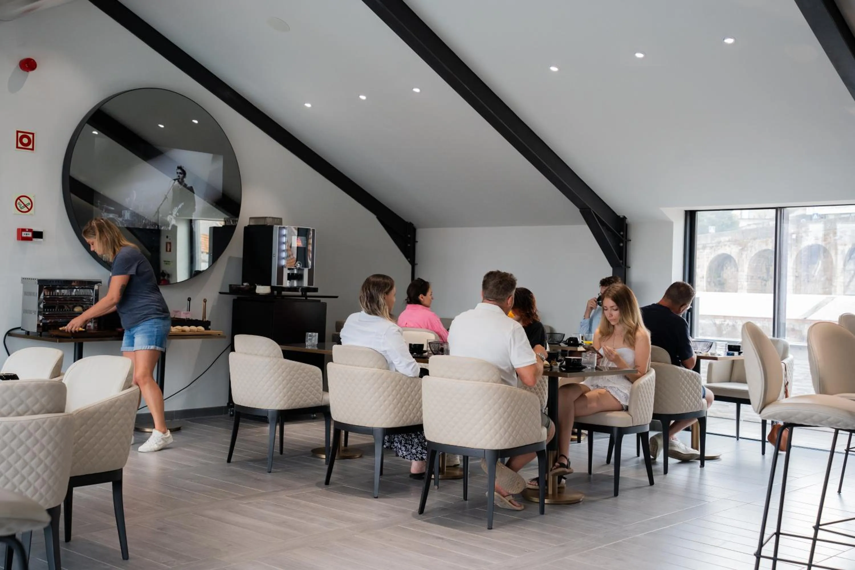 Breakfast in Smartr Porto Gaia & Spa