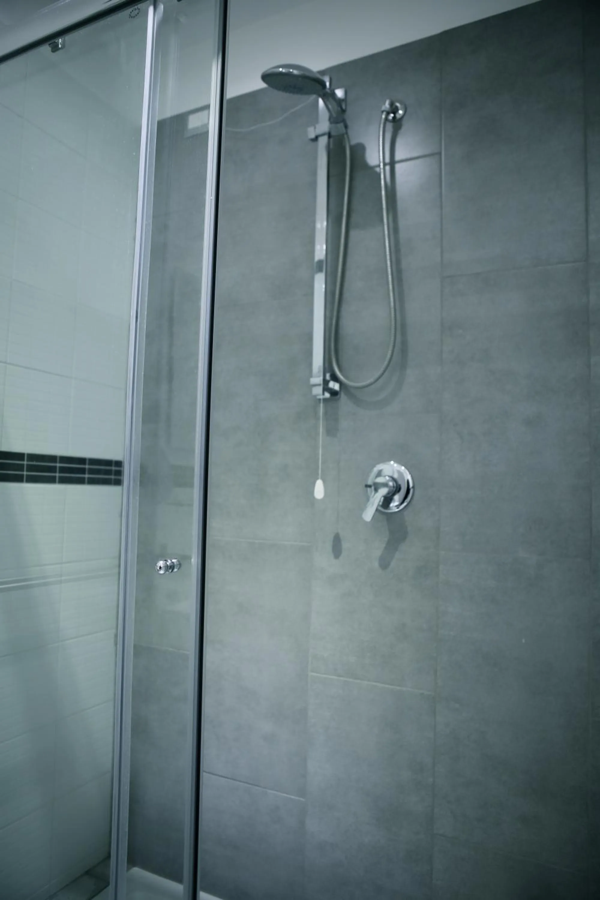 Shower in Arts & Rooms