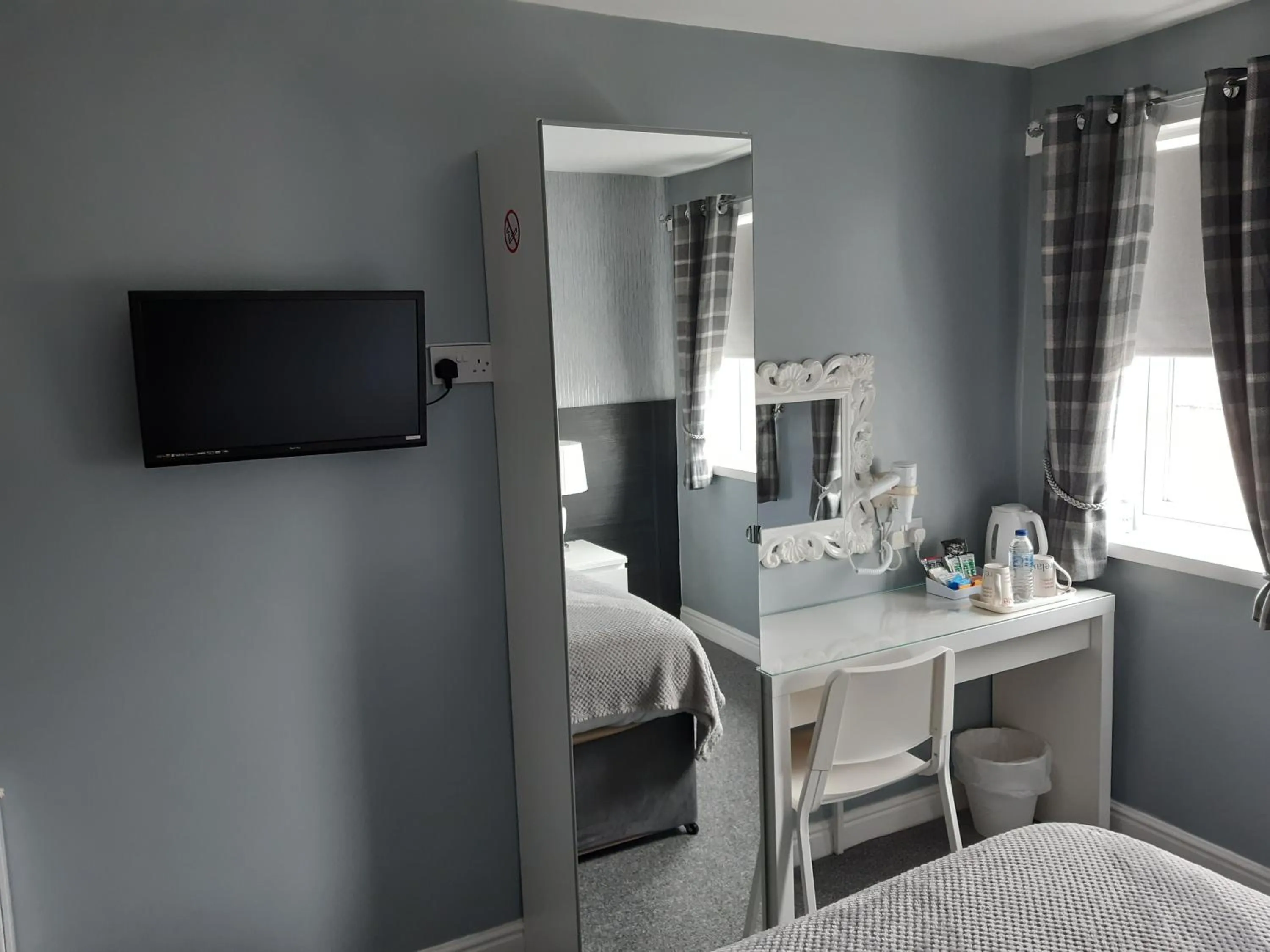 Coffee/tea facilities in Manchester House