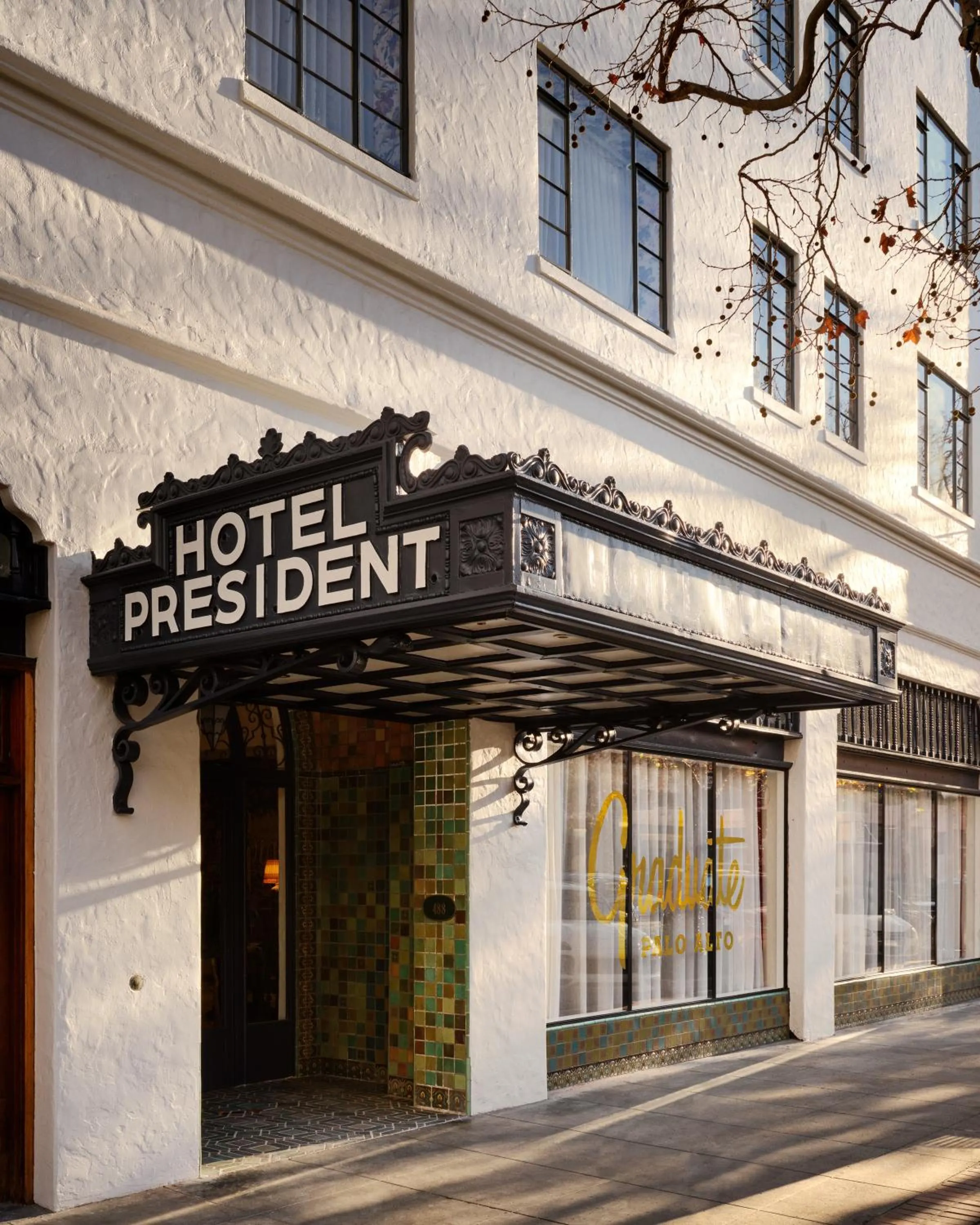 Facade/entrance in Graduate by Hilton Palo Alto