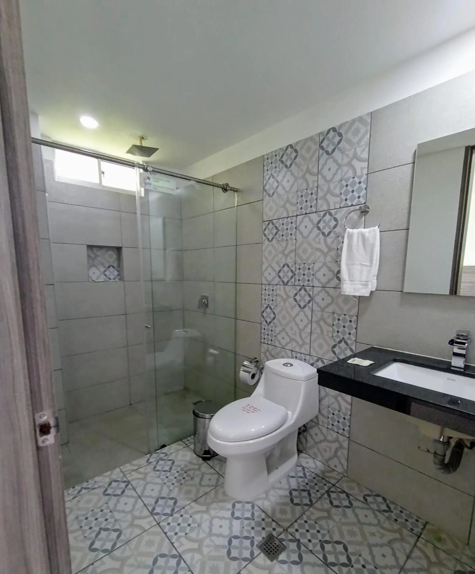 Hot Spring Bath in Hotel Palo Grande CF Pereira