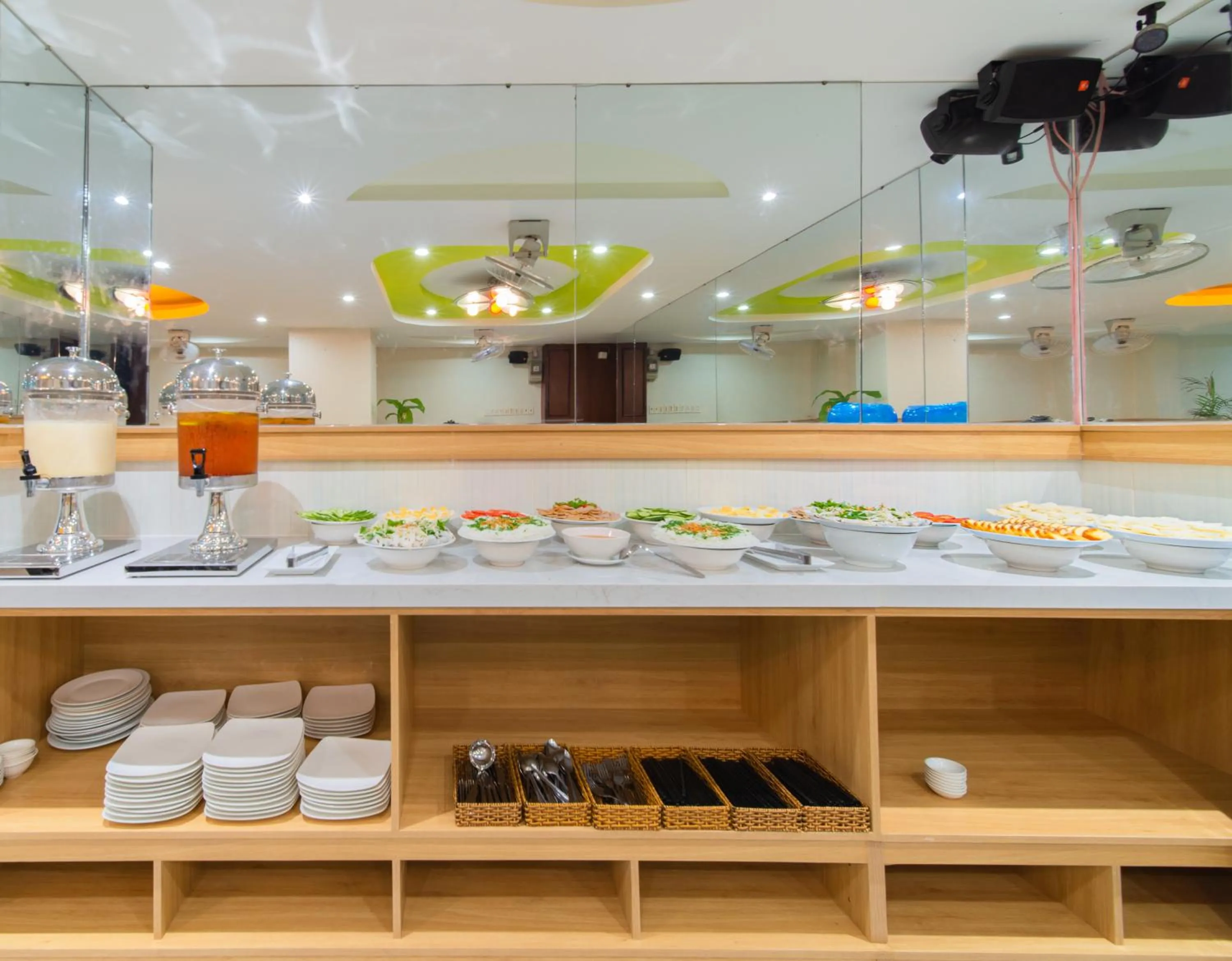 Restaurant/places to eat in StarLight Nha Trang