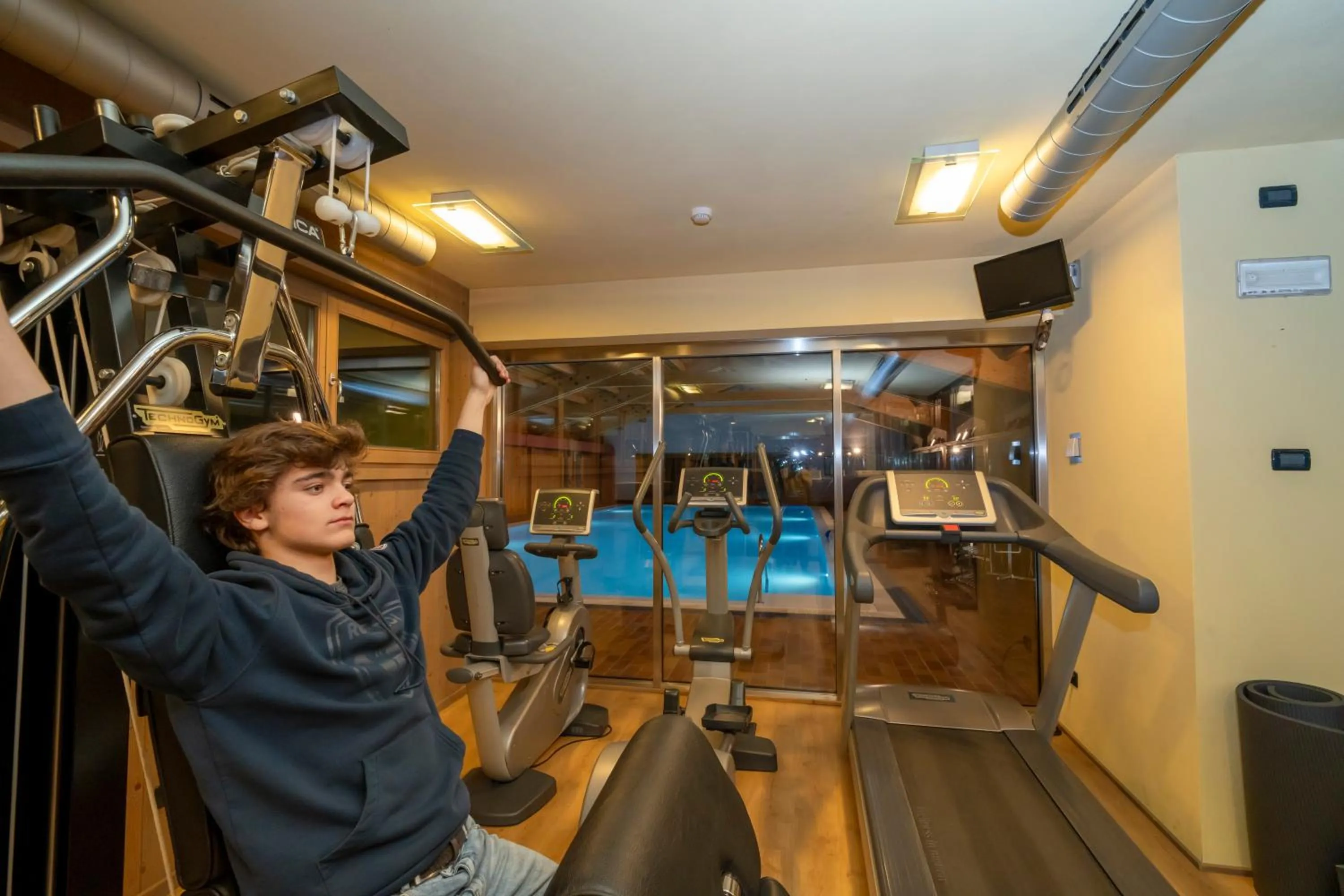 Fitness centre/facilities in Palace Hotel Wellness & Beauty