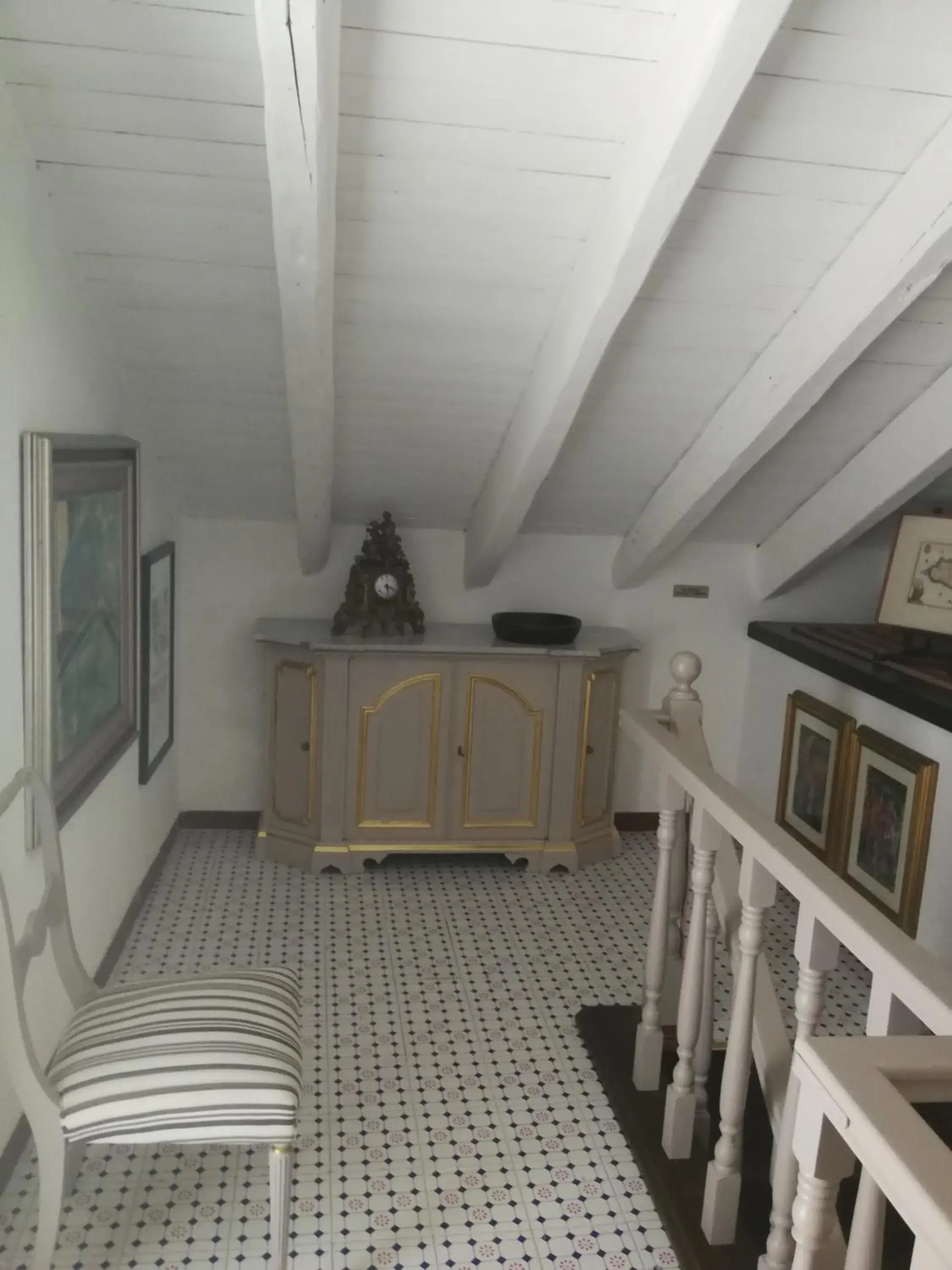 Quadruple Room in Villa Chiarenza Maison d'Hotes Quadruple Room in Villa Chiarenza Maison d'Hotes