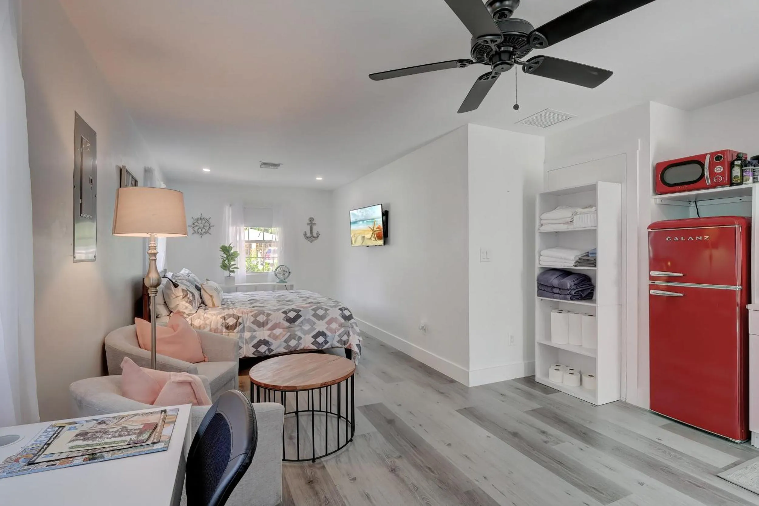 Three Rental Units In This Bonita Springs Compound