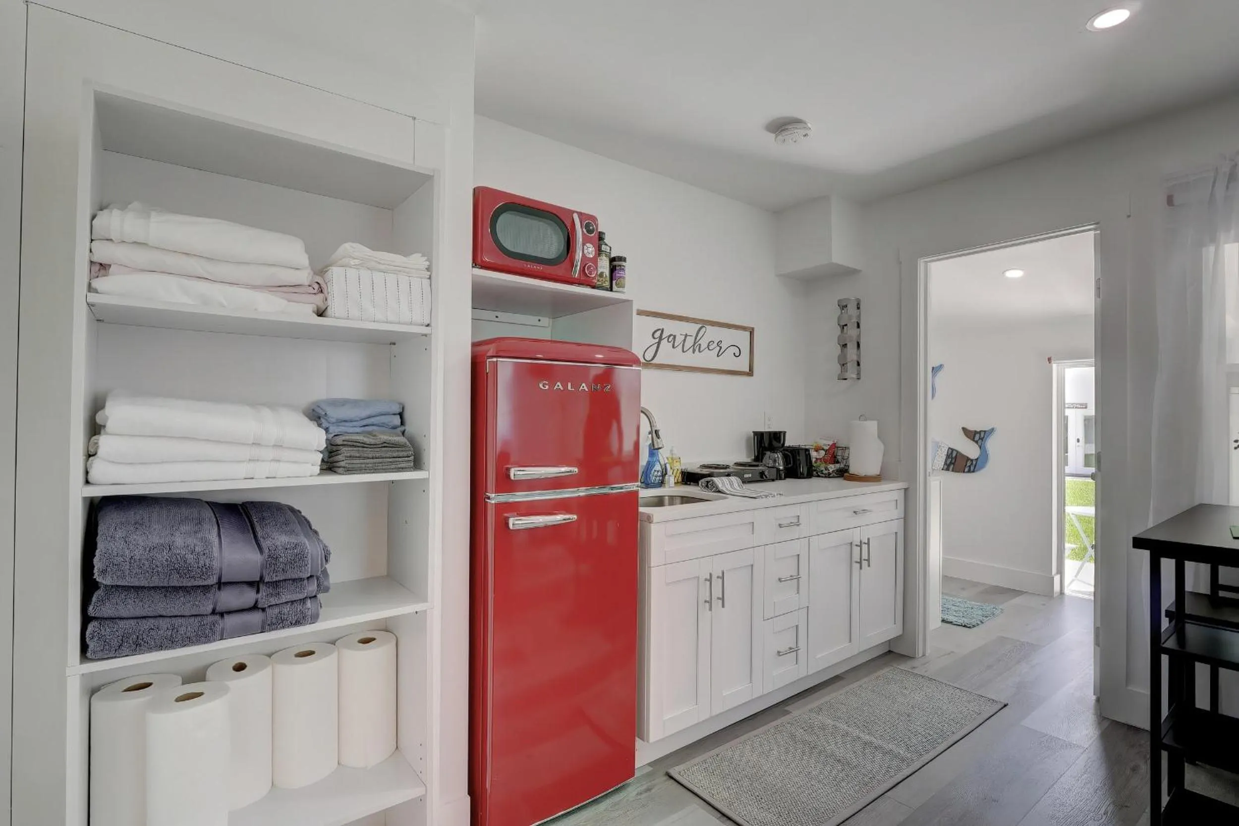 Three Rental Units In This Bonita Springs Compound