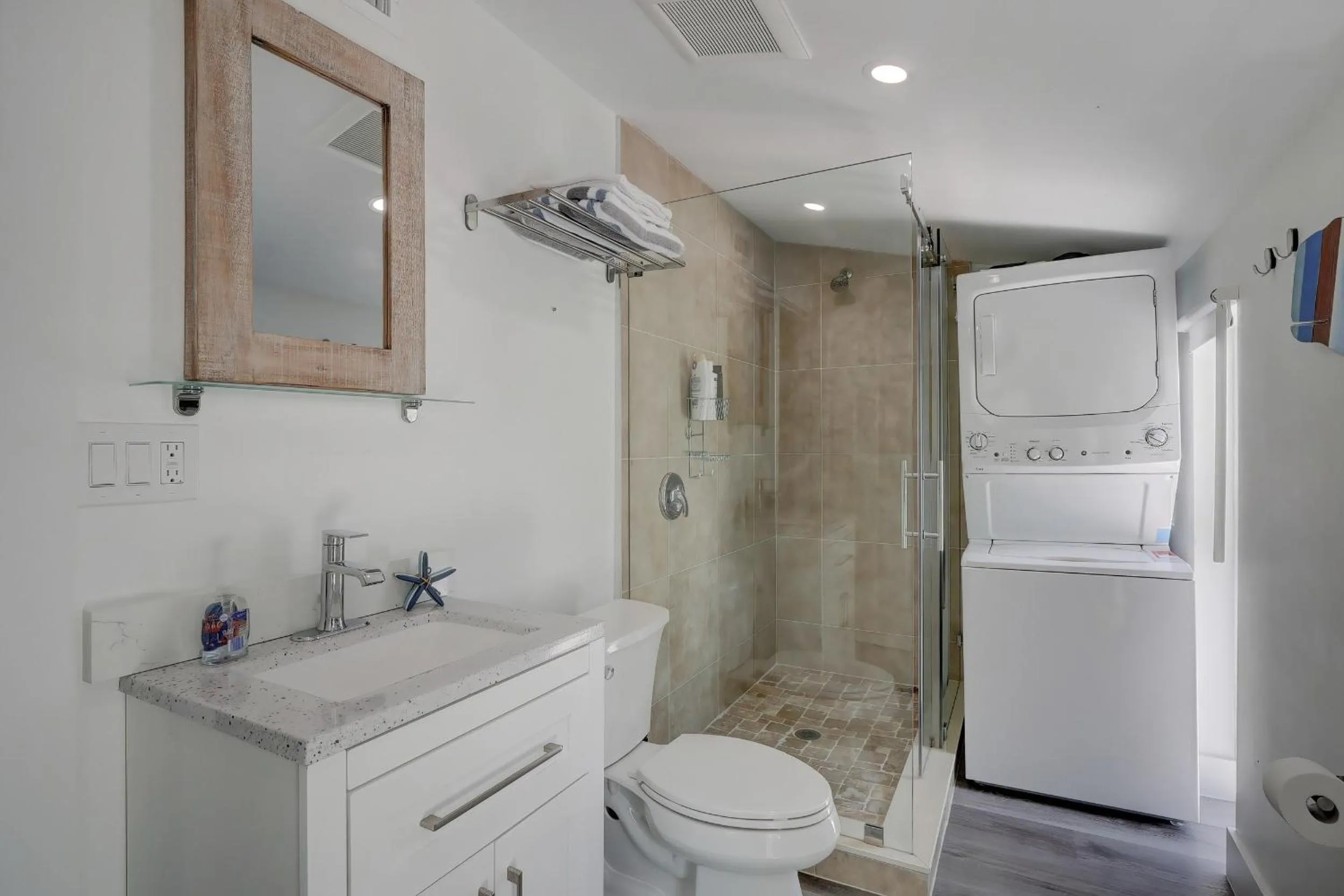 Three Rental Units In This Bonita Springs Compound