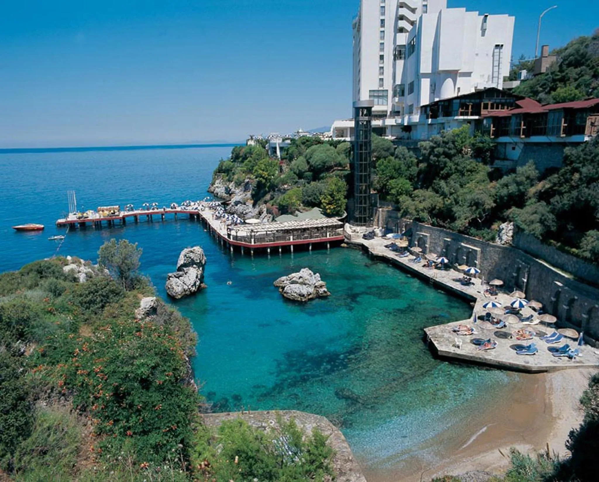 Beach in Korumar Hotel Deluxe