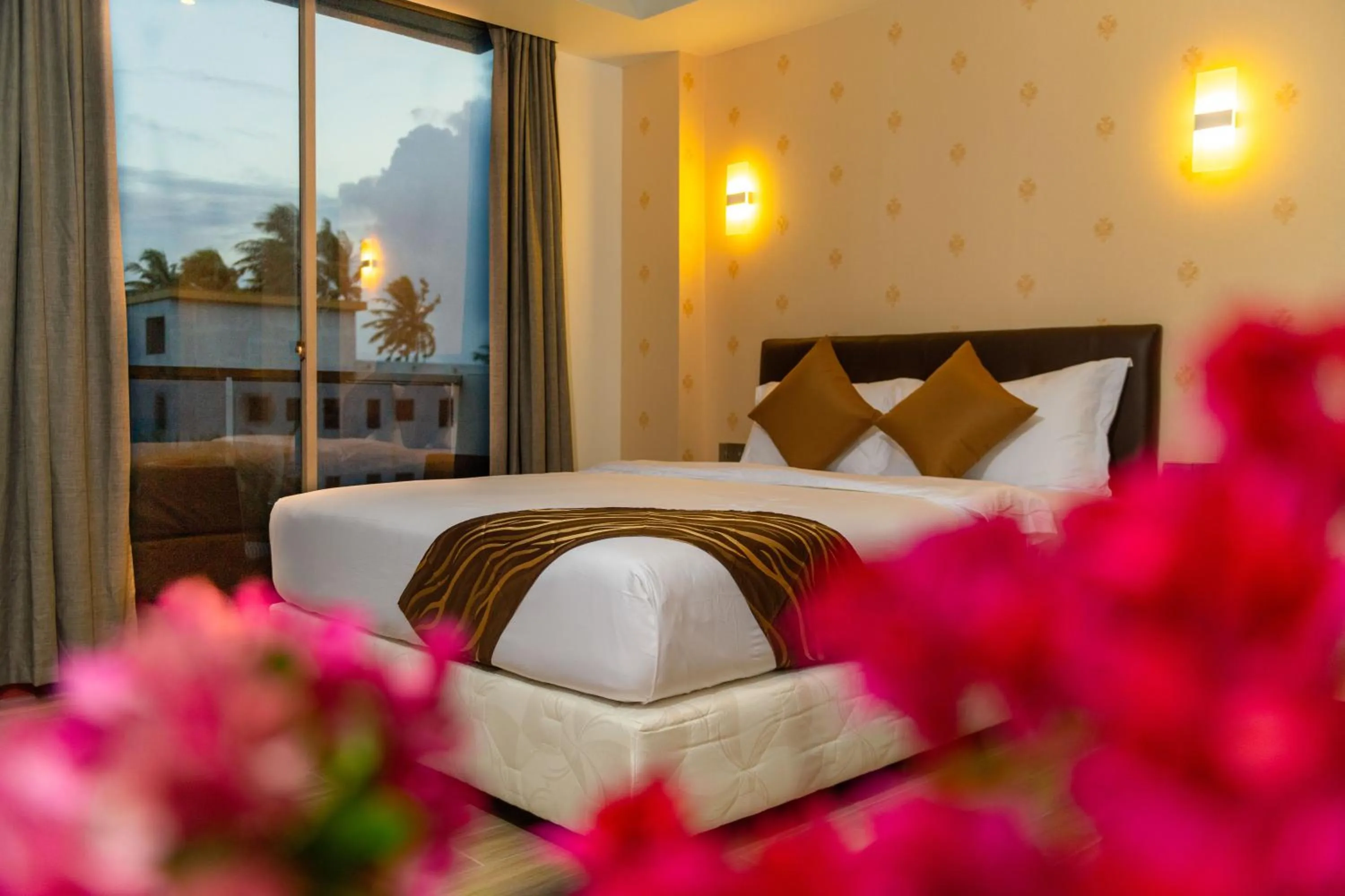 Bedroom, Bed in Ari Grand Hotel & Spa