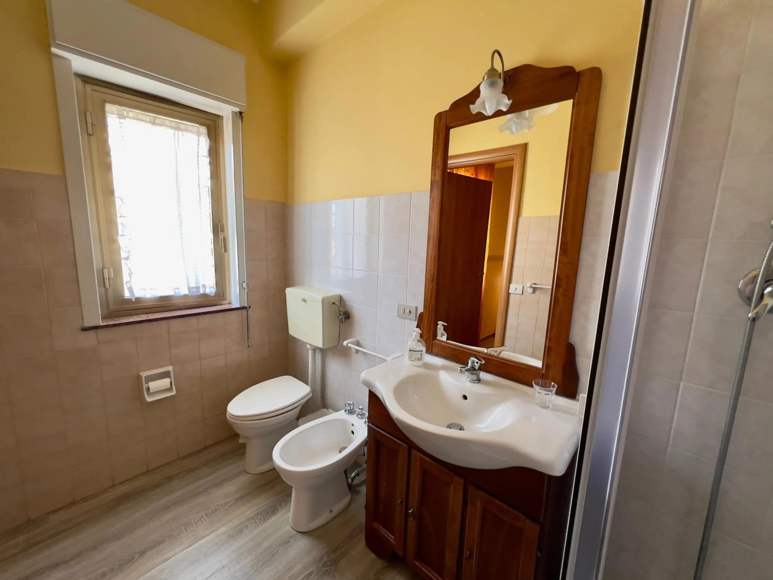 Bathroom in Ai Tre Parchi Bed And Bike
