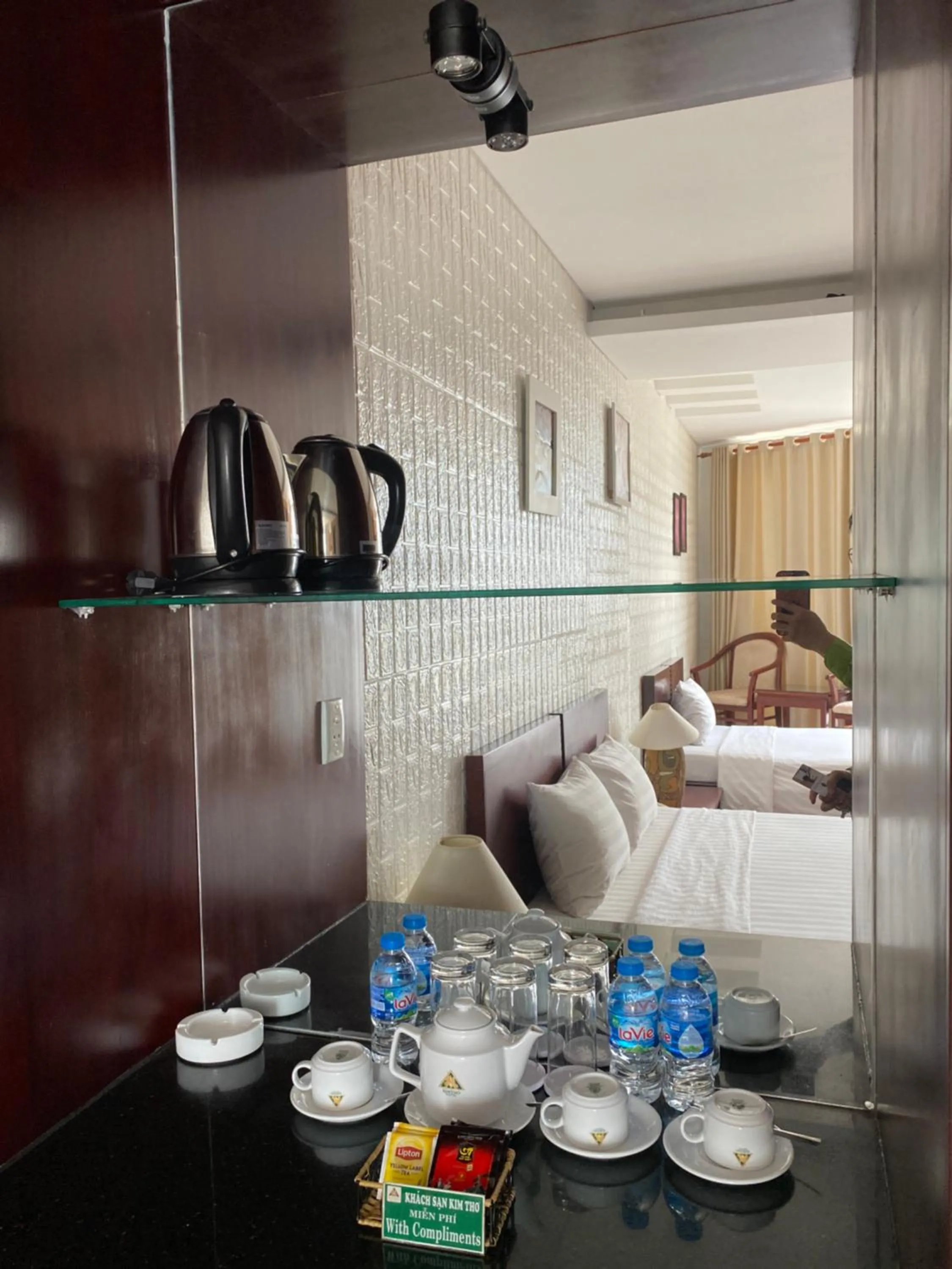 Coffee/tea facilities, Bed in Kim Tho Hotel