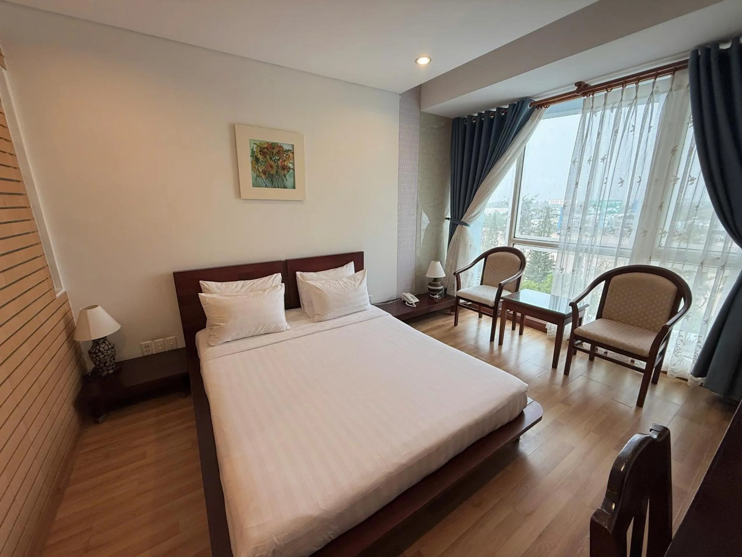 Bedroom, Bed in Kim Tho Hotel