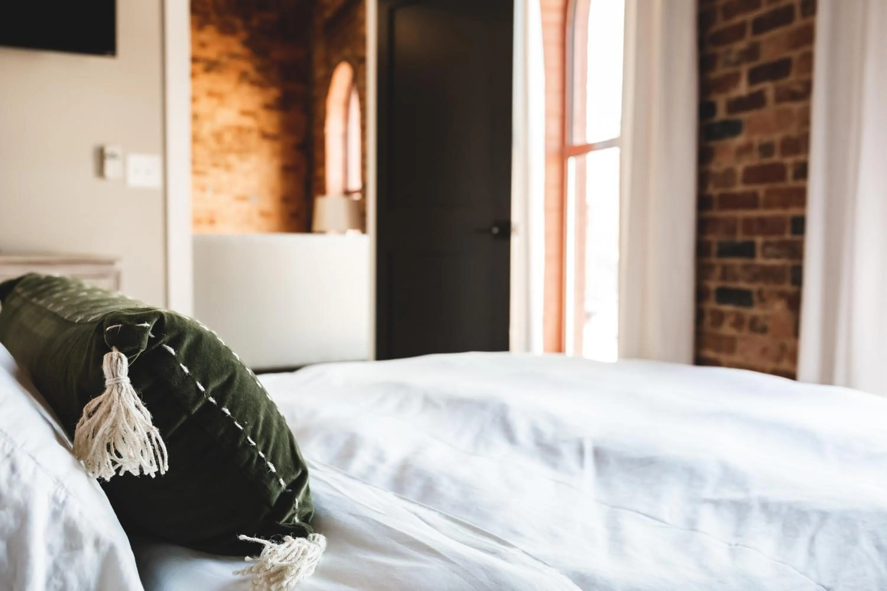 Bed in Three Trails Downtown Elkin