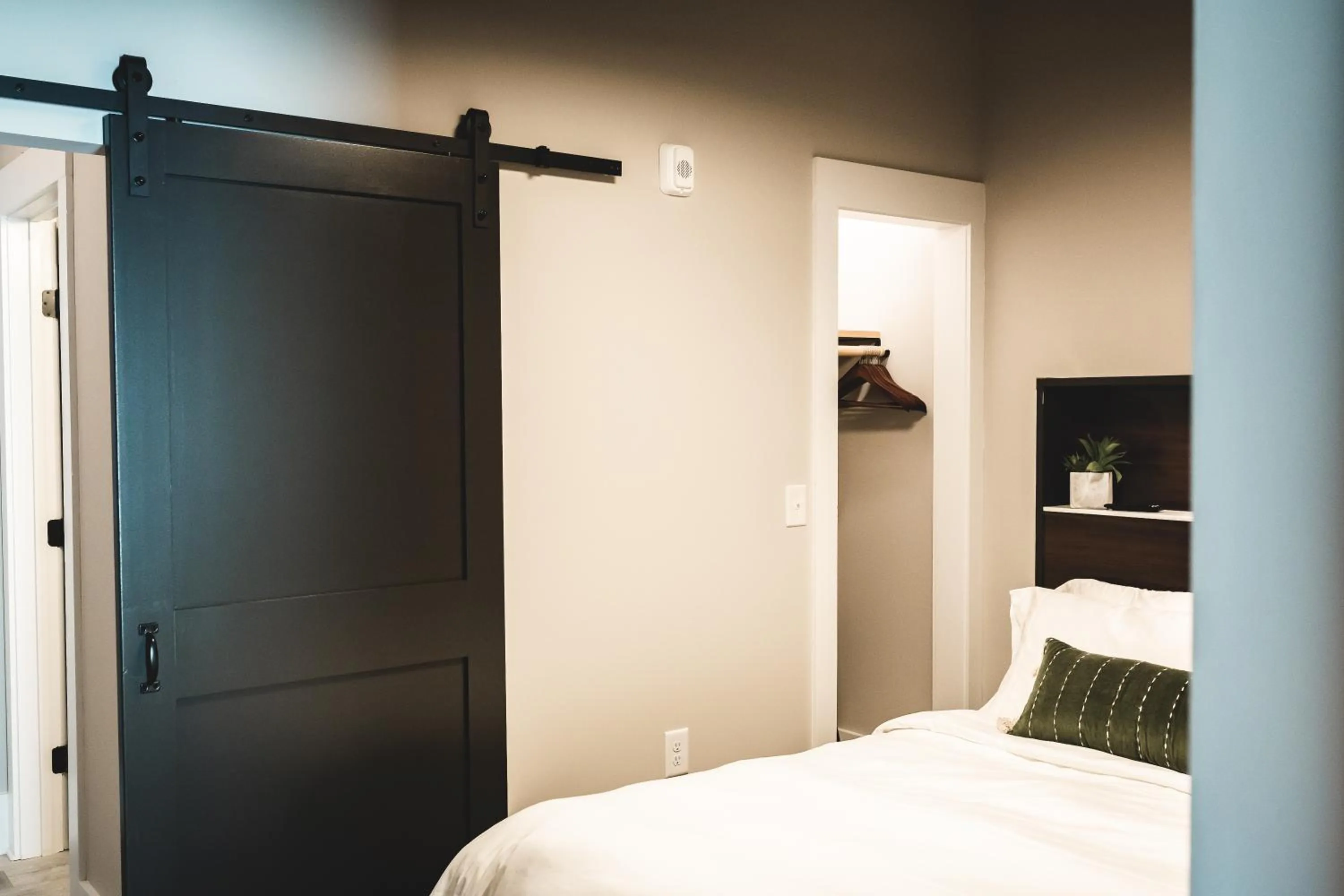 Bed in Three Trails Downtown Elkin