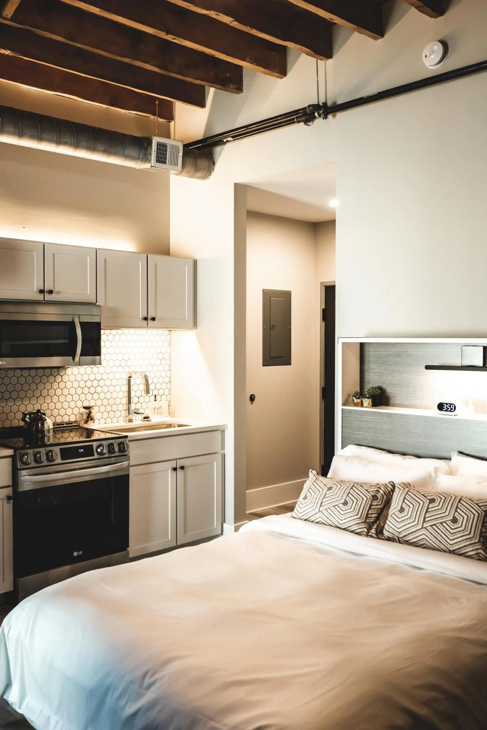 Bed in Three Trails Downtown Elkin