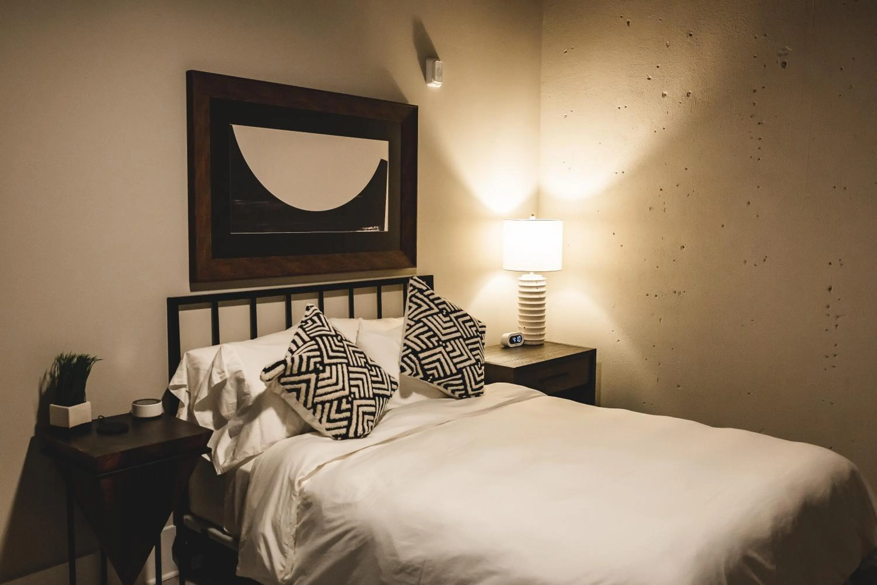 Bed in Three Trails Downtown Elkin