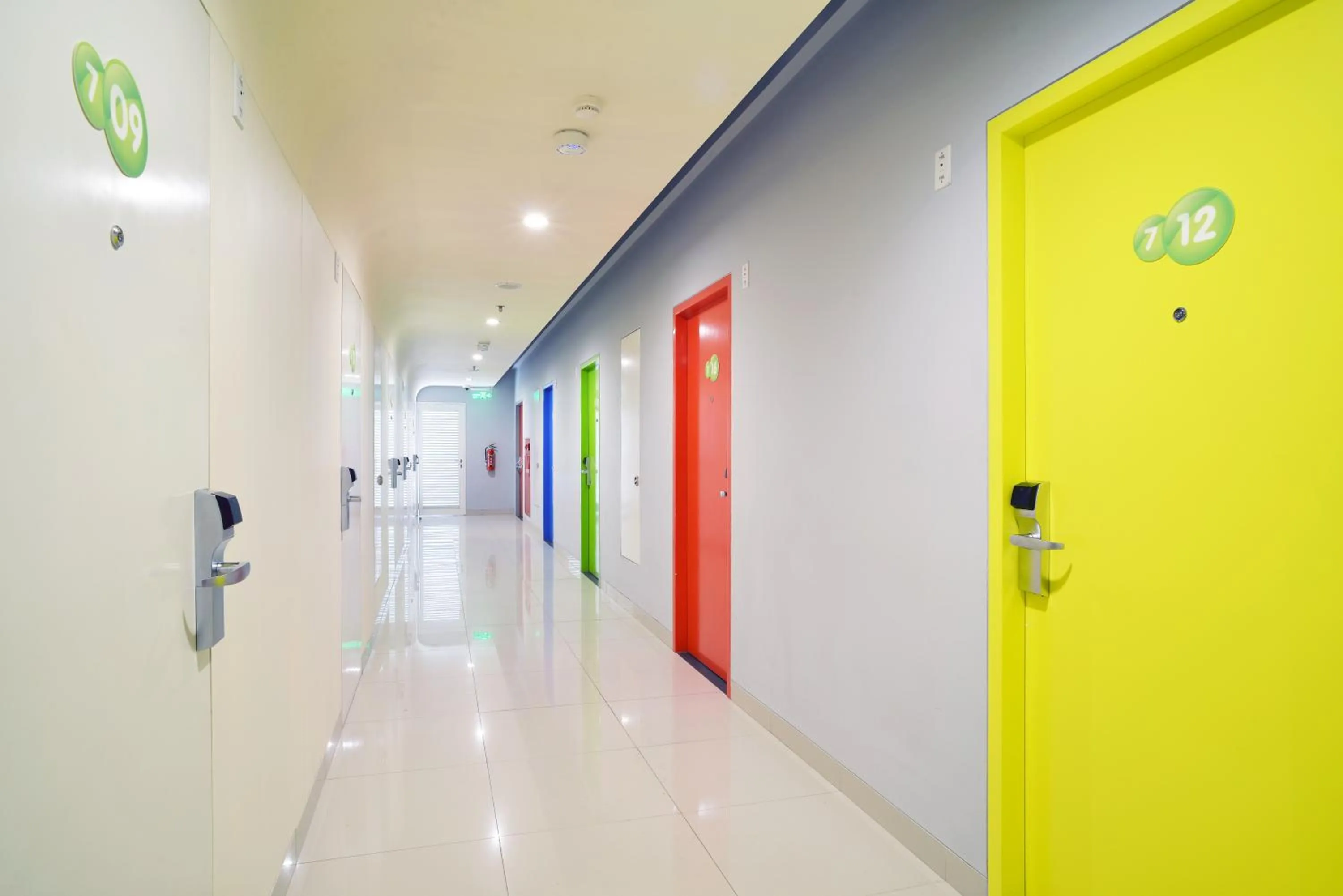 Area and facilities in POP! Hotel Kemang Jakarta