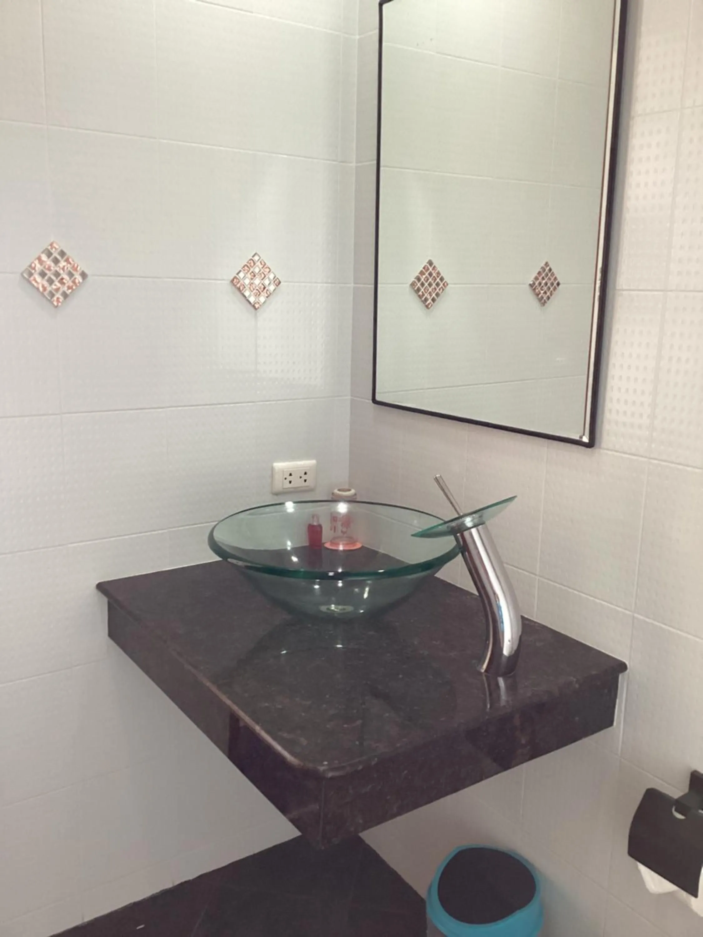 Mountain Seaview Luxury Apartments