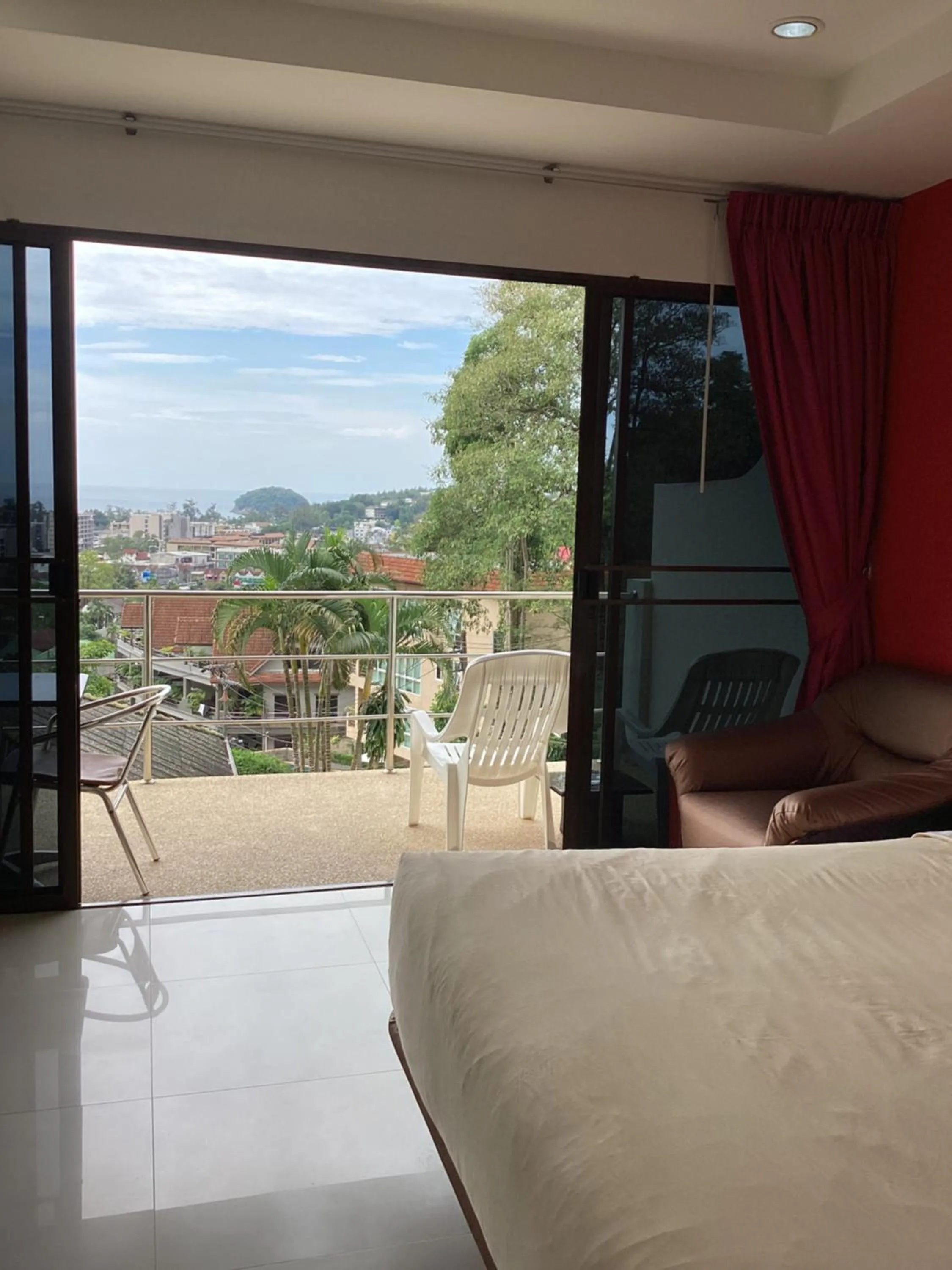 Bed in Mountain Seaview Luxury Apartments