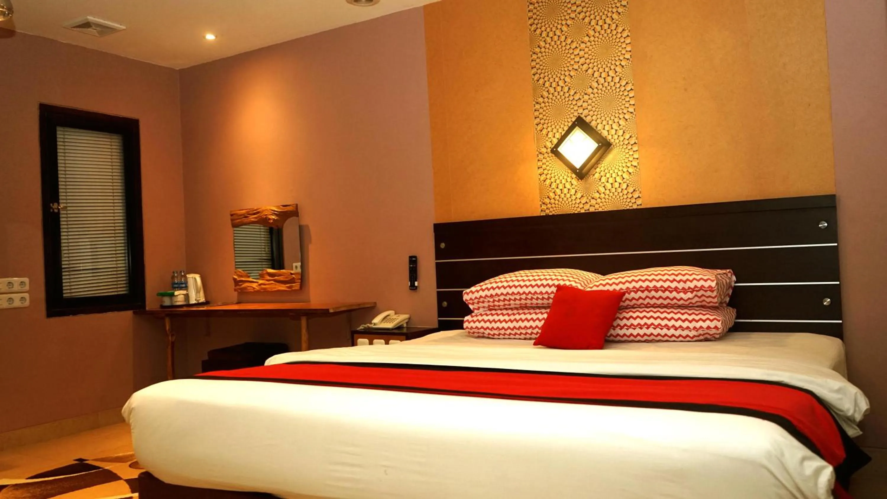 Photo of the whole room, Bed in Citi M Hotel Gambir